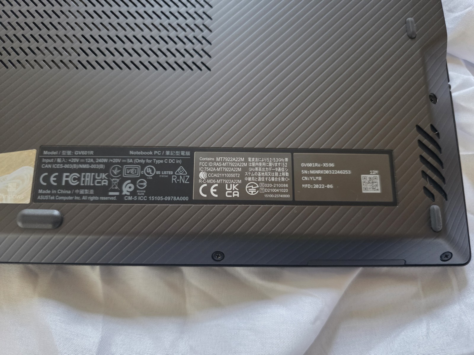 ASUS ROG Flow X16 (2022) GV601RW | Ryzen 9 6900HS | RTX 3070 Ti | 32GB RAM | 2TB