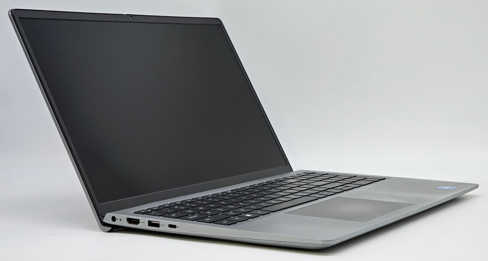 Dell Vostro 3530 – 15.6″ Laptop – i5-1335U @ 4.60GHz 8GB RAM 256GB SSD Win 11