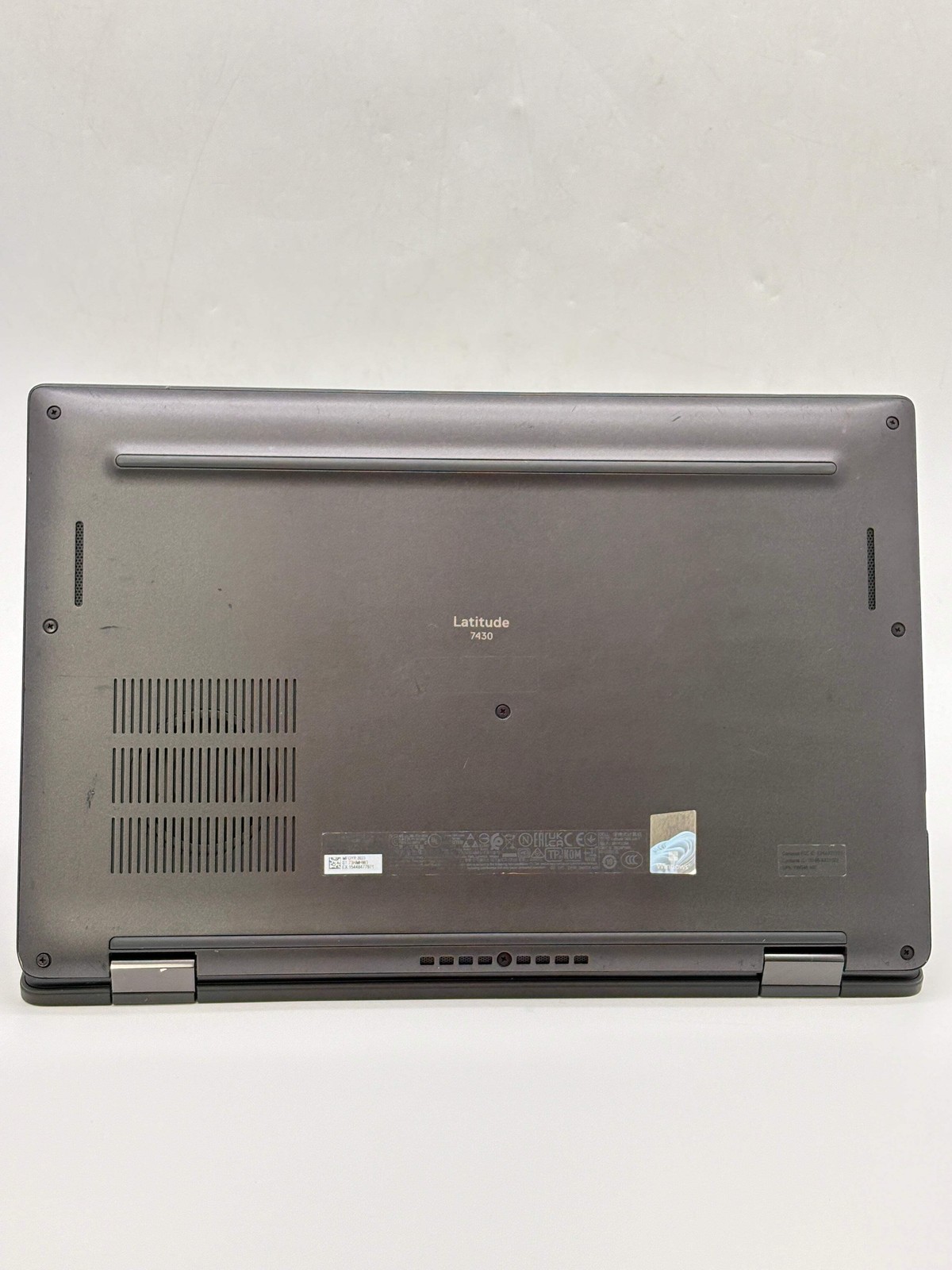 Dell Latitude 7430 14-inch Core i7-1265U 32GB RAM 1TB SSD Gray