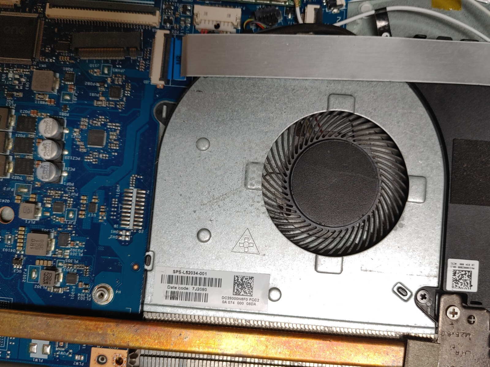 HP AMD Ryzen 3 3250U with Redeon Graphics @ 2.60GHz, 4GB RAM , NO HD FOR PARTS