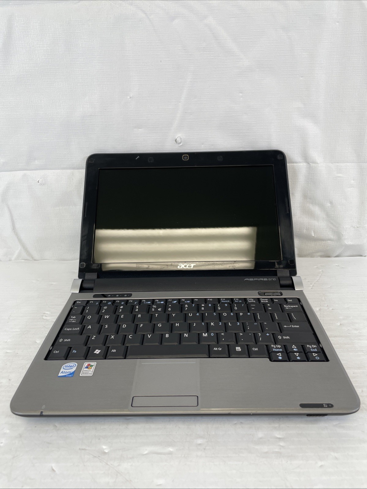 Acer Aspire One D150-1577 10.1″ Laptop Atom N270 1.60GHZ 1GB RAM 160GB HDD WinXP