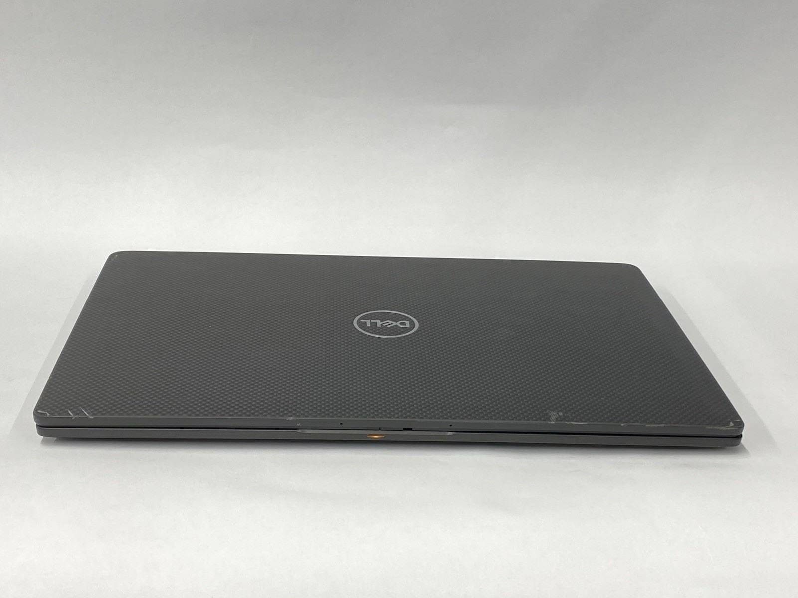 Dell Latitude 7410 – Grade B – FHD – i7-10610U – 16GB – 512SSD – W11P