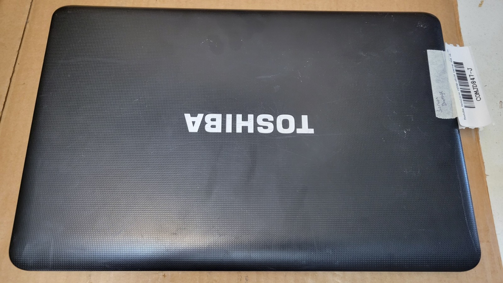 Toshiba Satellite C655D-S5130 15.6” Laptop – Screen Damage For Parts or Repair –