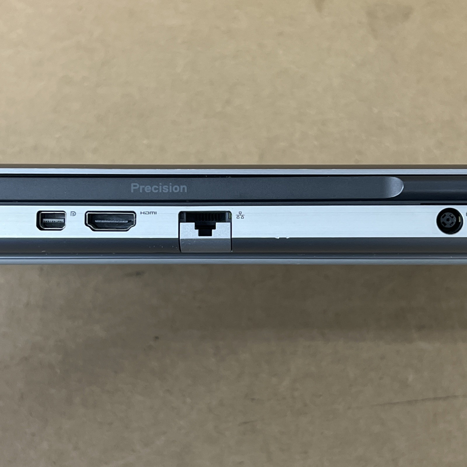 Dell Precision 7550 i7-10850H 16GB Ram 512GB Quadro T1000 – Fair *Low Battery*
