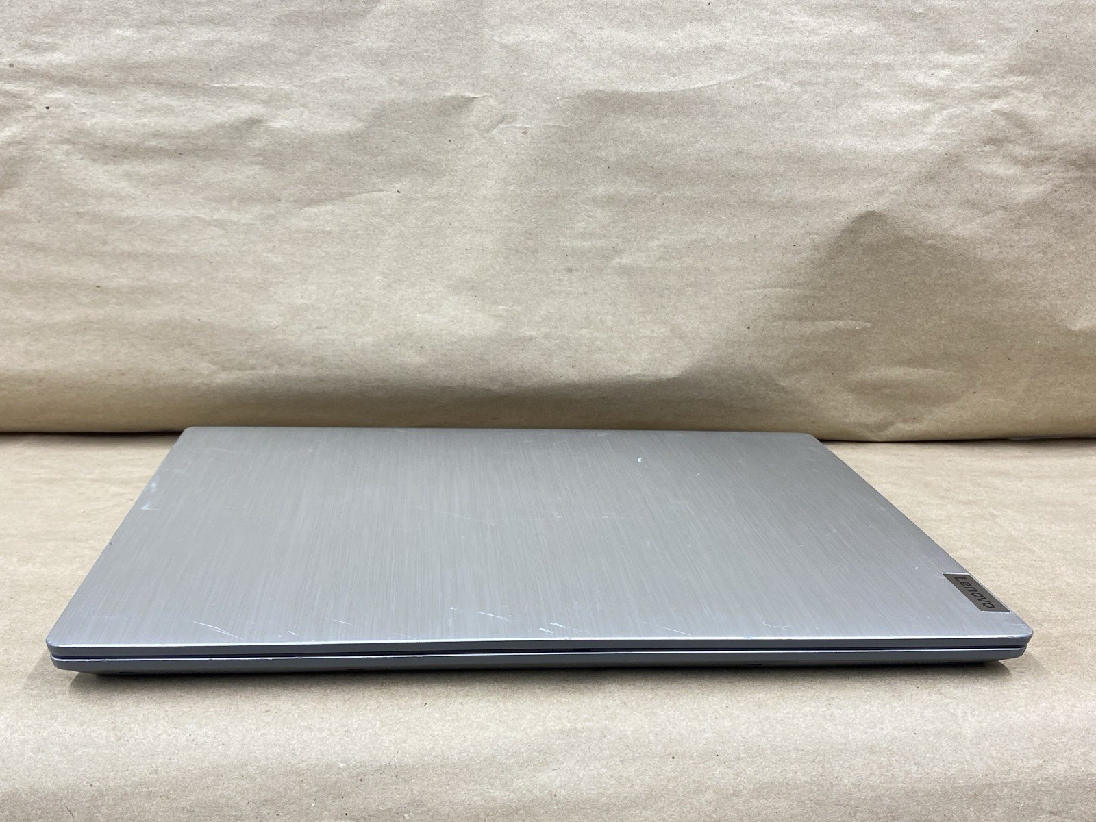 Lenovo 81WD – 14″ 1920×1080 – i5-1035G1 – 4GB – 256GB SSD – Win 11 Pro