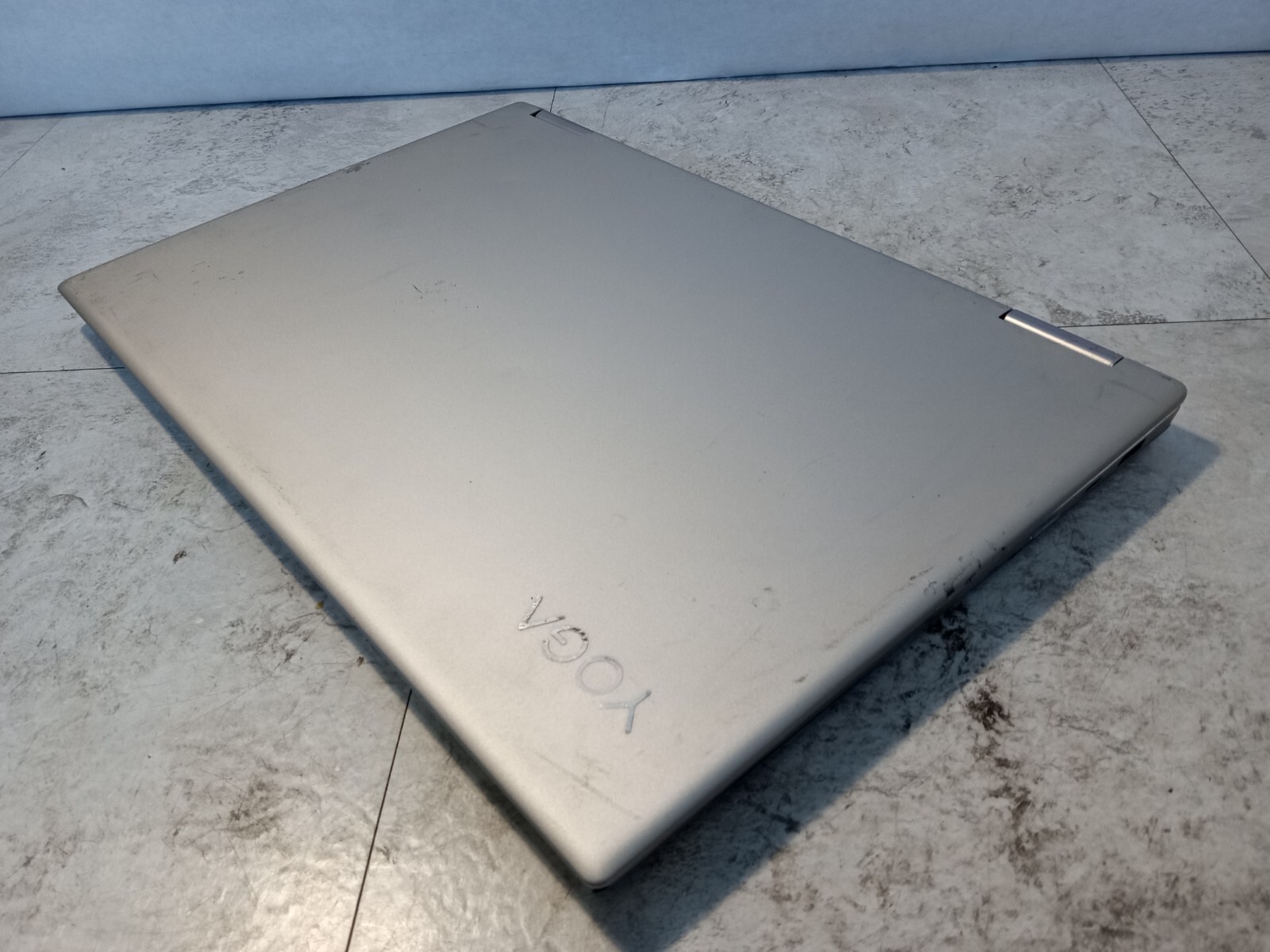 Lenovo Yoga 720-15IKB 15.6″ Laptop Intel Core i7 PARTS OR REPAIR -FM