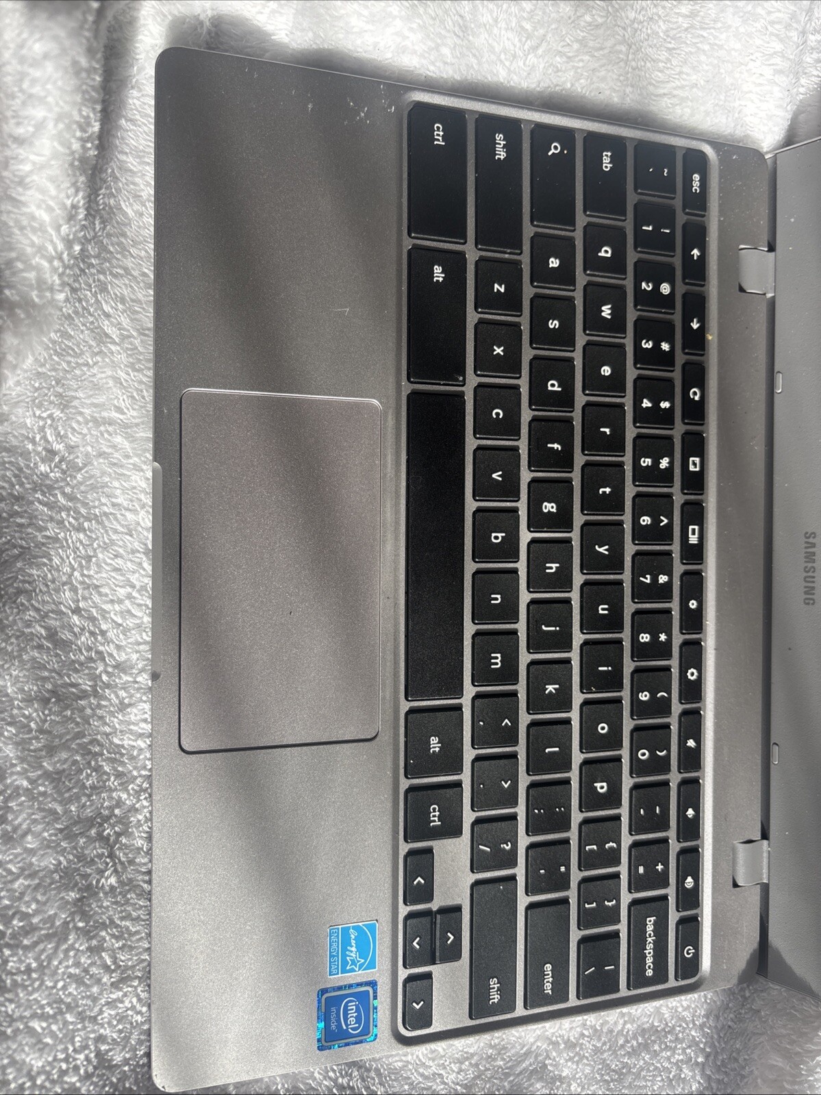 Samsung Chromebook 4 (16GB eMMC, Intel Celeron, 1.10 GHz, 16GB) Laptop – Gray