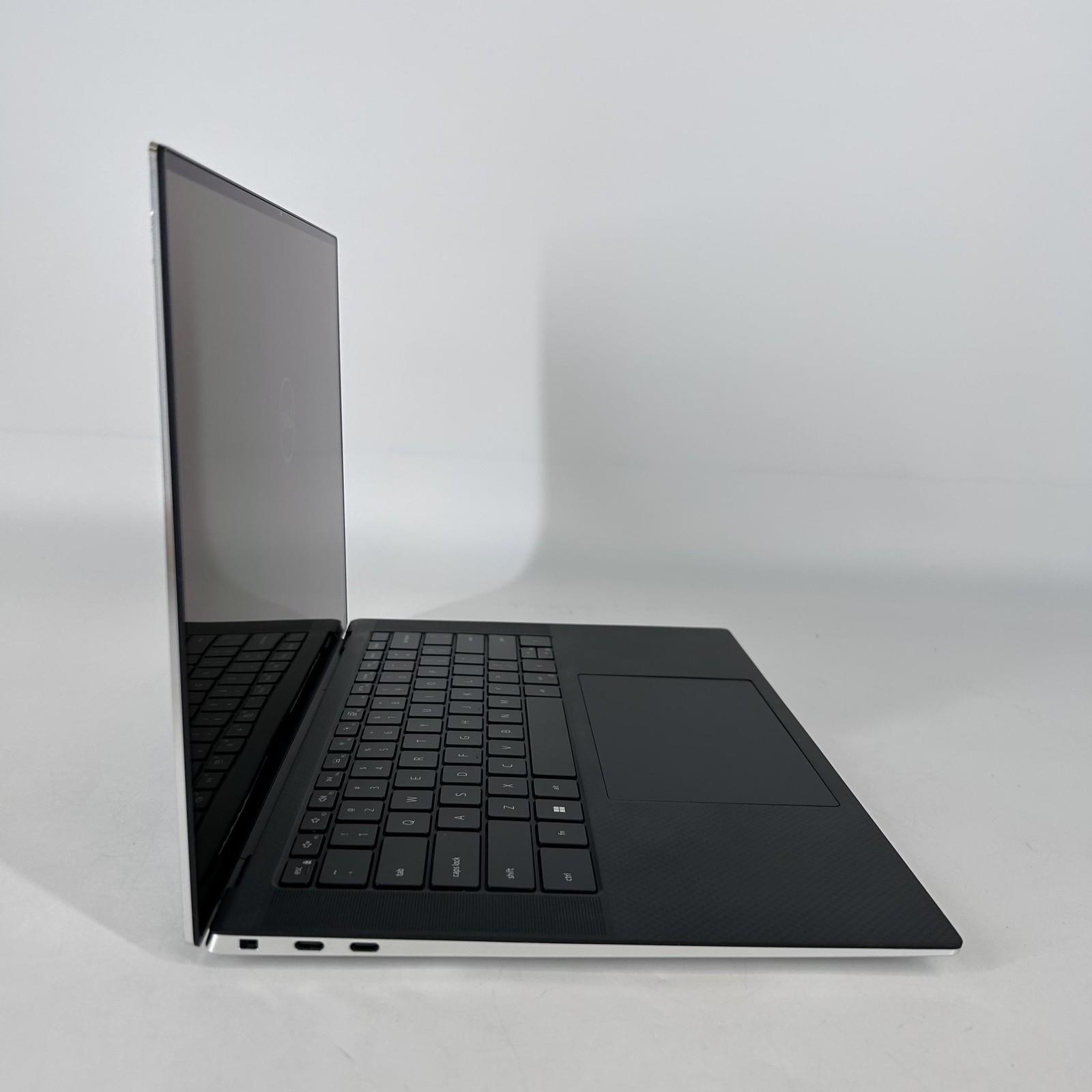 Dell XPS 15 9510 3.5K TOUCH i9-11900H 2.50GHz 16GB 512GB SSD NVIDIA RTX 3050 Ti