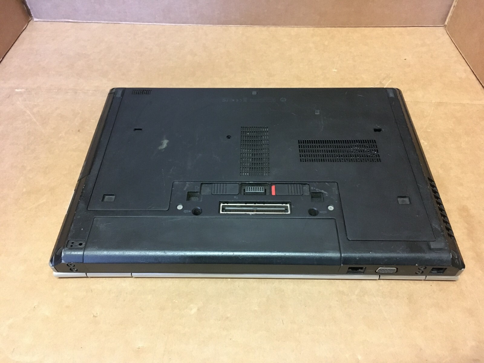 HP EliteBook 8460p Laptop i5 2.5GHZ 300GB HDD 4GB RAM DDR3 Windows 10 COMPLETE