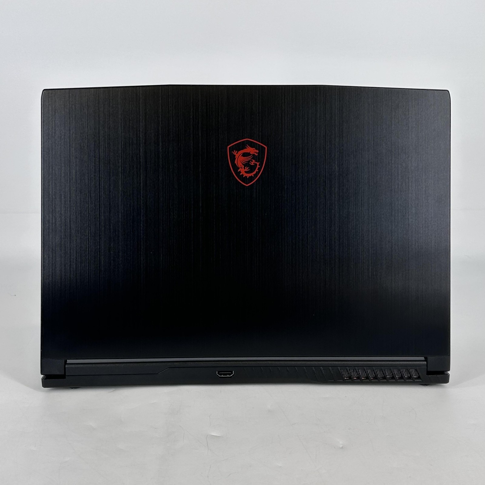 MSI Thin GF63 15.6 FHD 144Hz 2.0 GHz i5-12450H 16GB 1TB SSD RTX 2050 Very Good