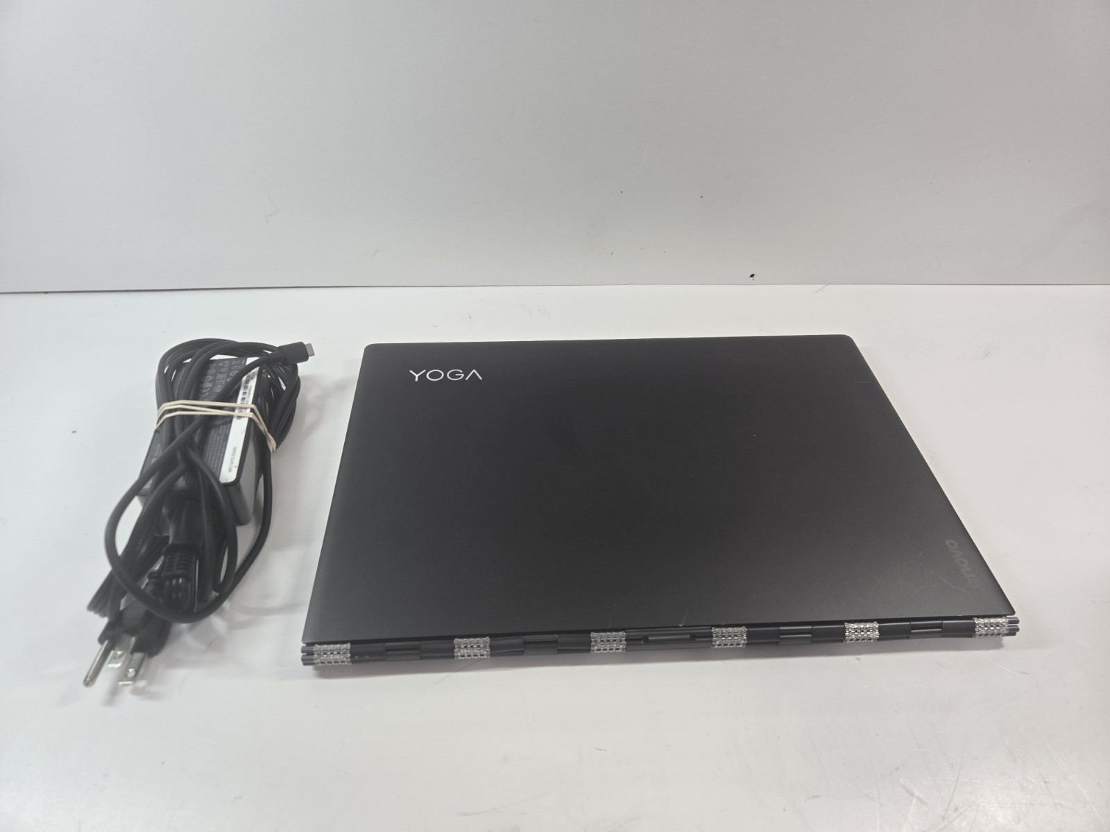 Lenovo Yoga 910-13IKB 4K Touch i7-7500U @2.7GHz 16GB 256GB SSD Win11 pro