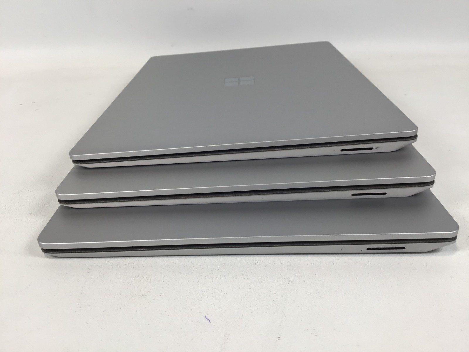 Lot of 3 Microsoft Surface Laptop 4 1950 13.5″ i7-1185G7 512GB SSD 16GB Ram ~