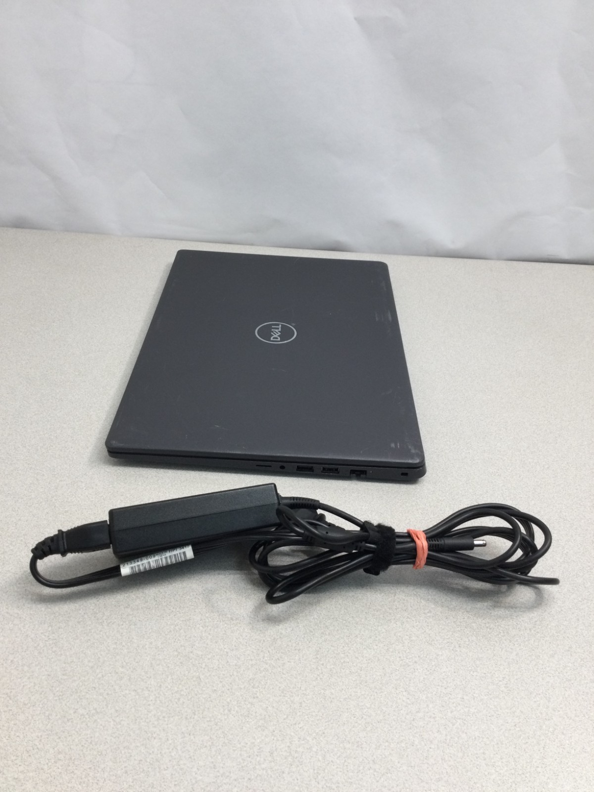 DELL LATITUDE 3510 15″ Intel Core i5 10310U 1.60GHz 8GB RAM 256GB SSD WIN 11PRO