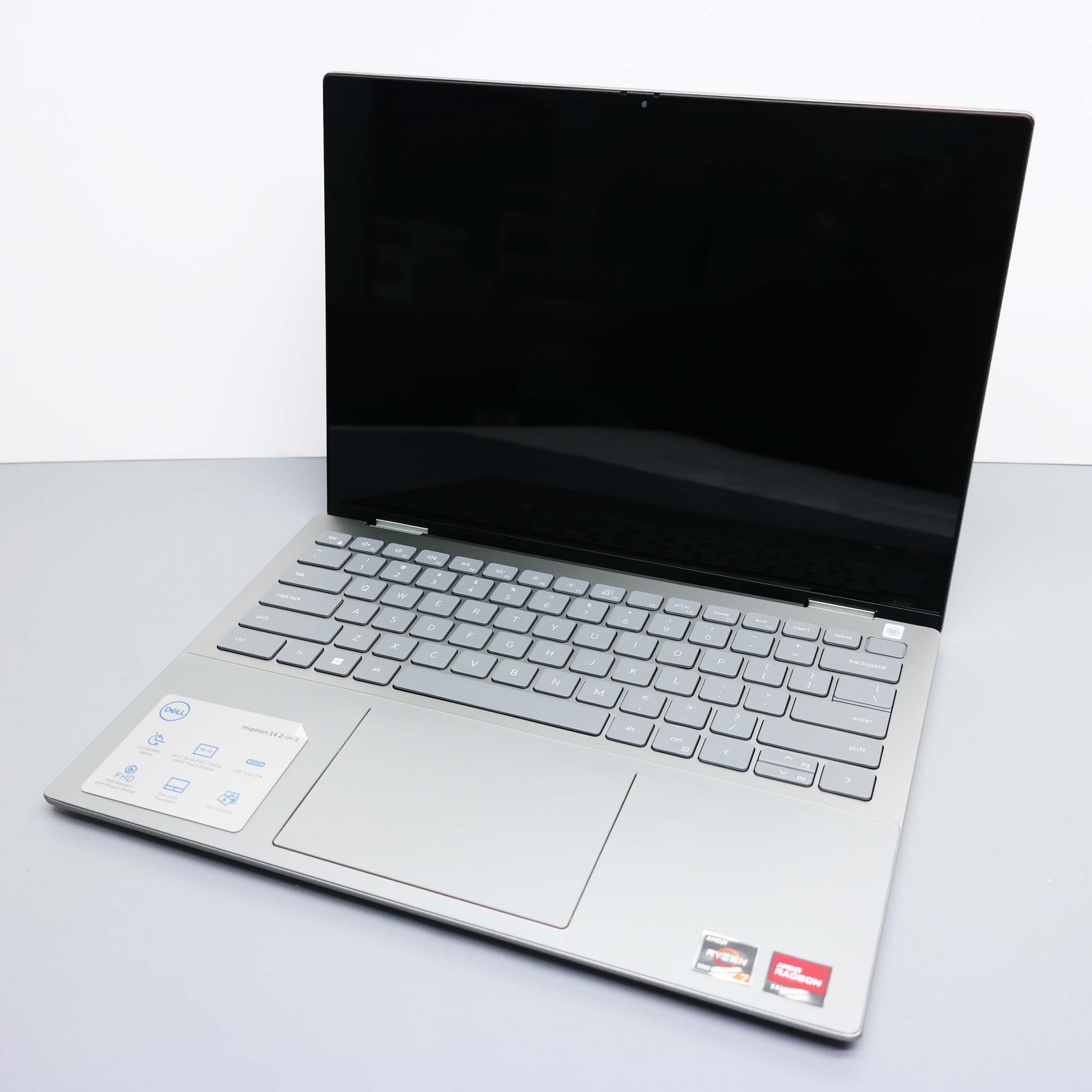 Dell Inspiron 14 7425 14” Ryzen 7 5825U 16GB RAM 512GB SSD