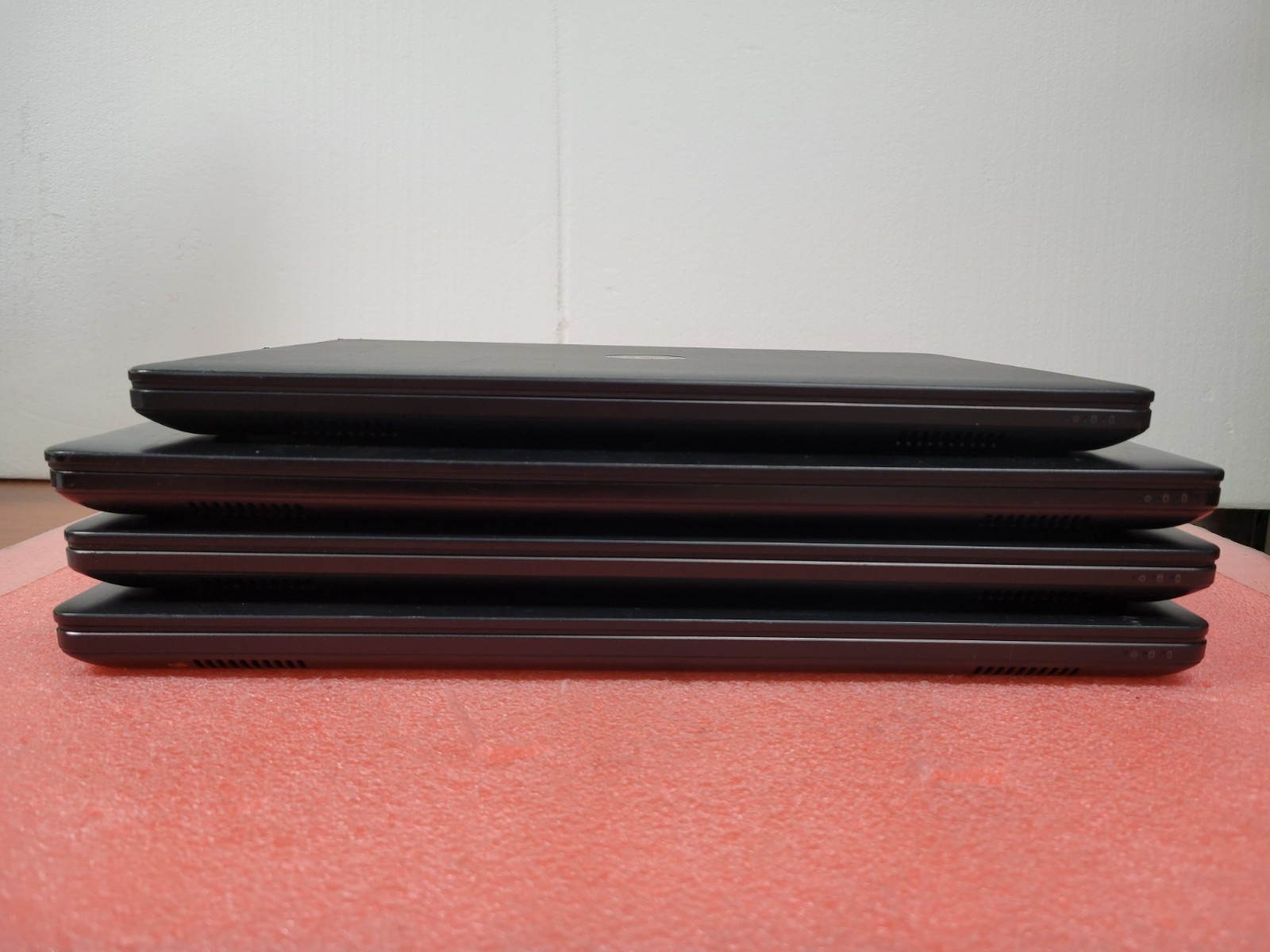 (Lot of 4) Dell Latitude Mixed Models Intel Core i5 *AS IS/NO HDD/READ* | C806DS