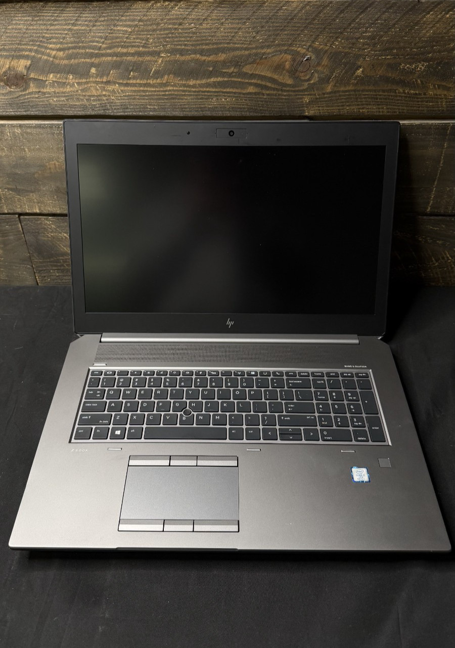 HP ZBook 17 G5 Mobile workstation i7-9850H 512GB SSD, 32GB RAM W10 RTX 4000