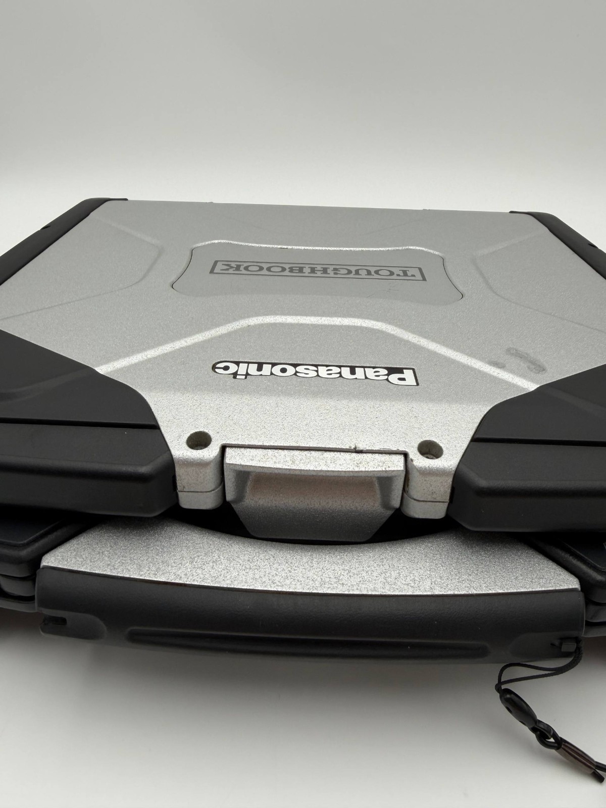 1460 hours Panasonic Toughbook CF-31 MK6 i7-7600U 16GB 512GB SSD Win11pro 4G/DVD