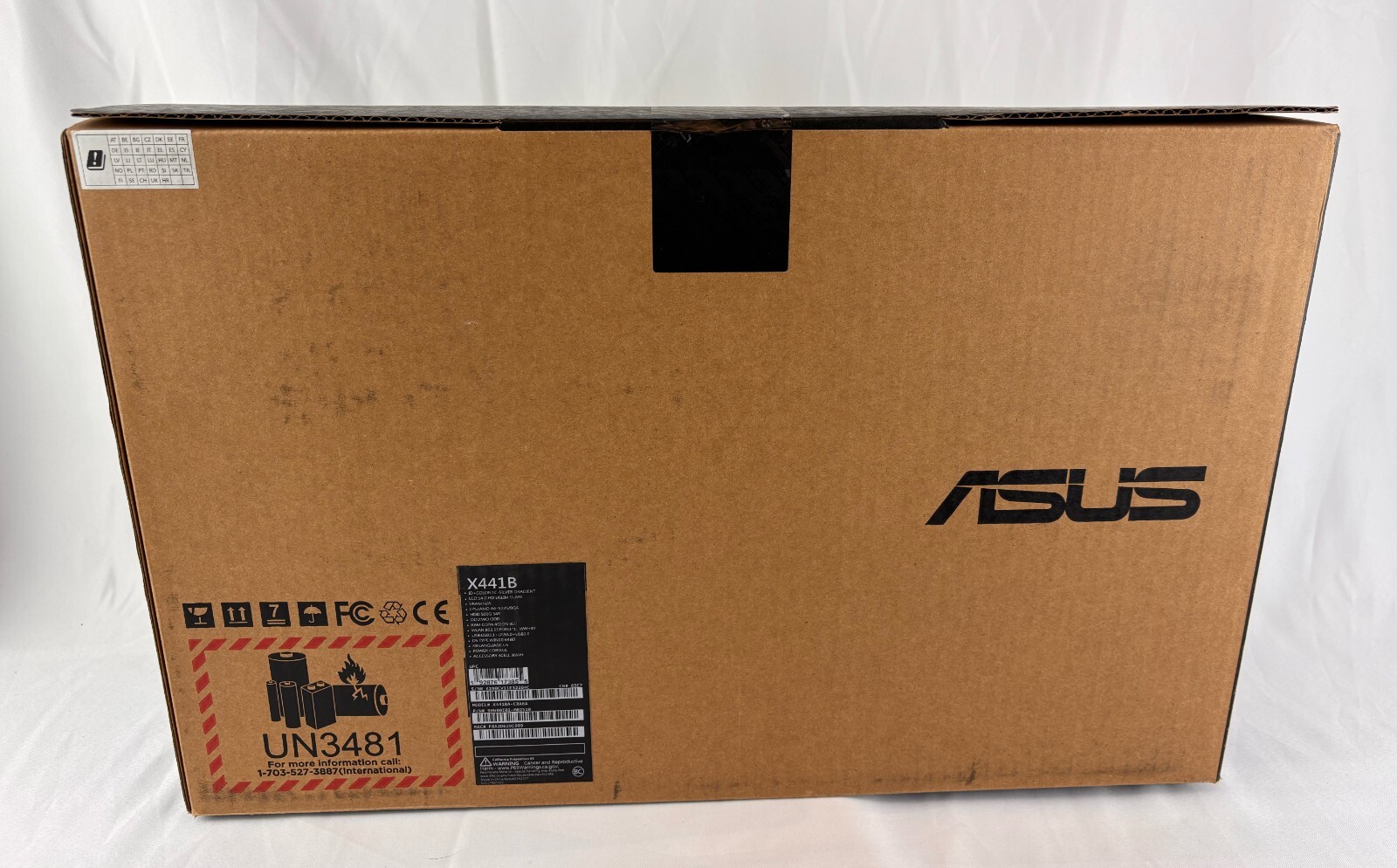 ASUS X441BA 14″ (500GB HDD, AMD A6-9225, 2.6GHz, 4GB RAM) Laptop – Bad Battery