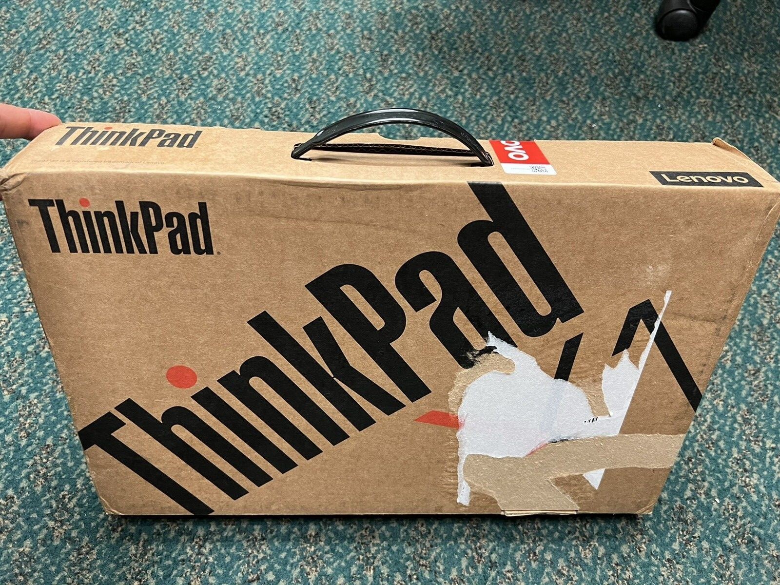 NEW Lenovo ThinkPad X1 Yoga G6, 14″ Touch, WUXGA, 4 Core i7-1165G7 8GB/256GB, XE