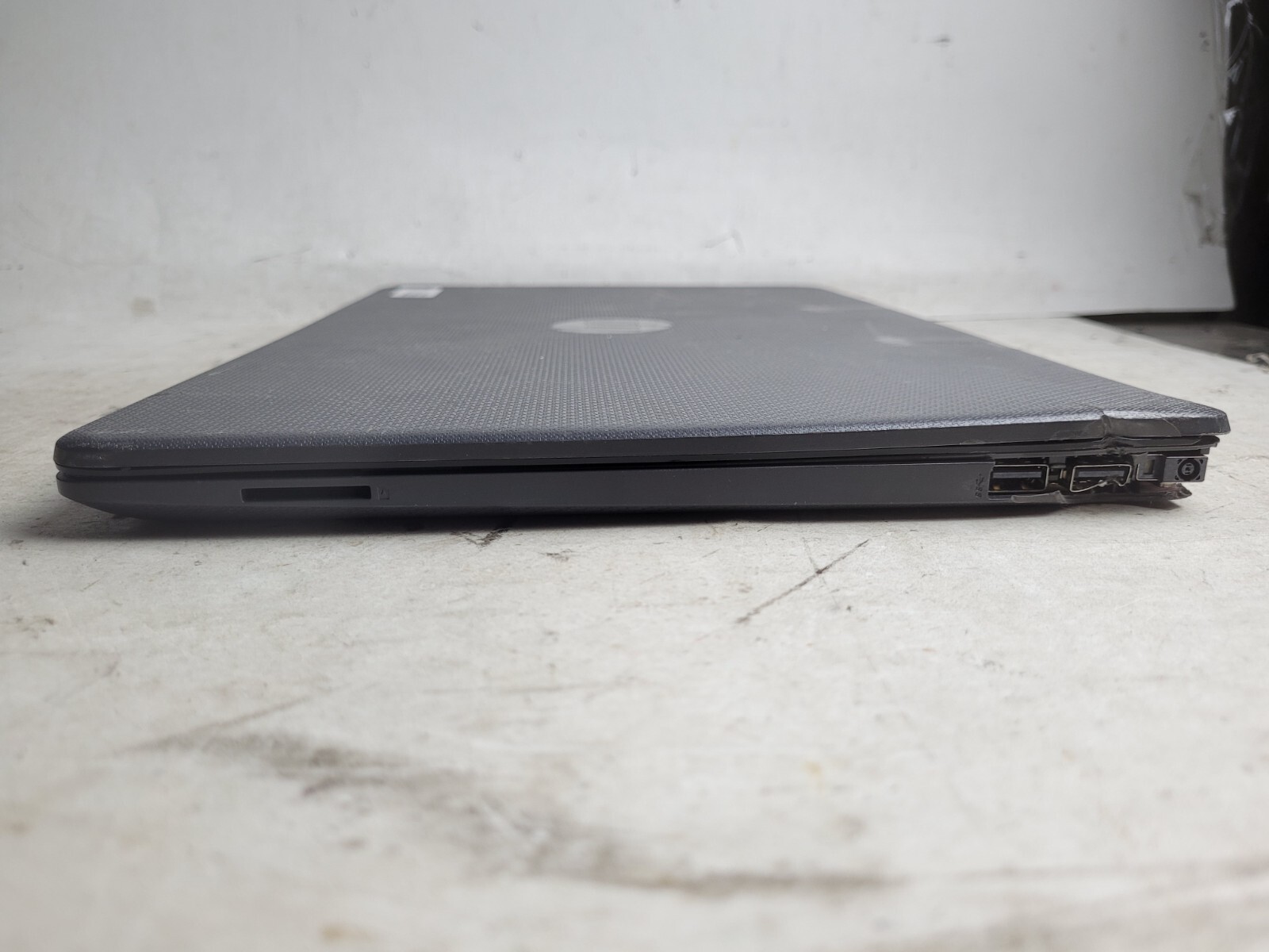 HP 255 G8 w/AMD Ryzen 3 3250U, 4GB RAM, 15″ Laptop for Parts #1866