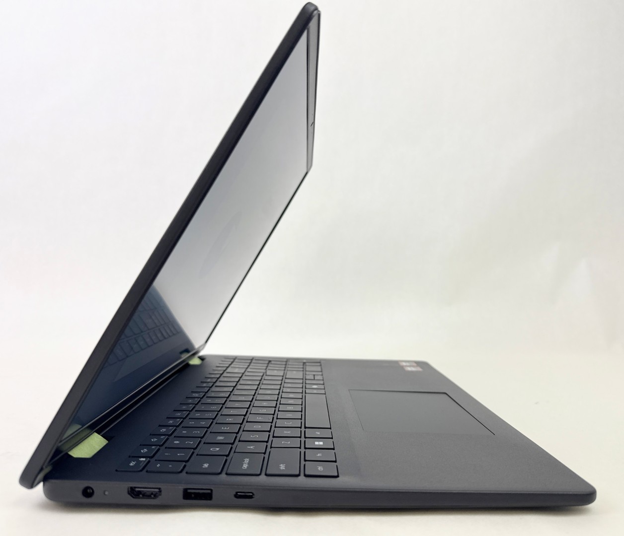 Dell 16 DC16255 16″ 1920×1200 FHD+ Touch Ryzen 7 250 16GB 1TB SSD W11H Laptop