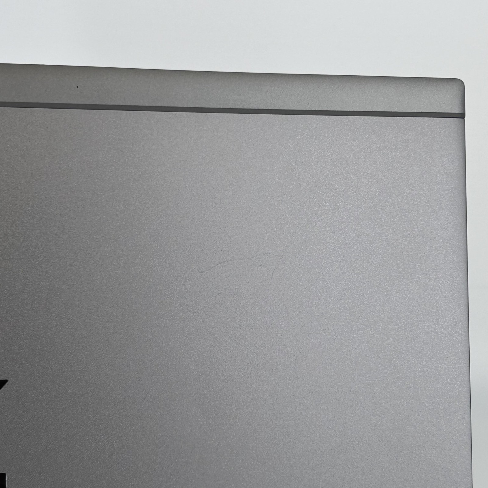 HP ZBook Fury 15 G8 FHD i7-11800H 2.30GHz 32GB 512GB SSD RTX A2000 Good