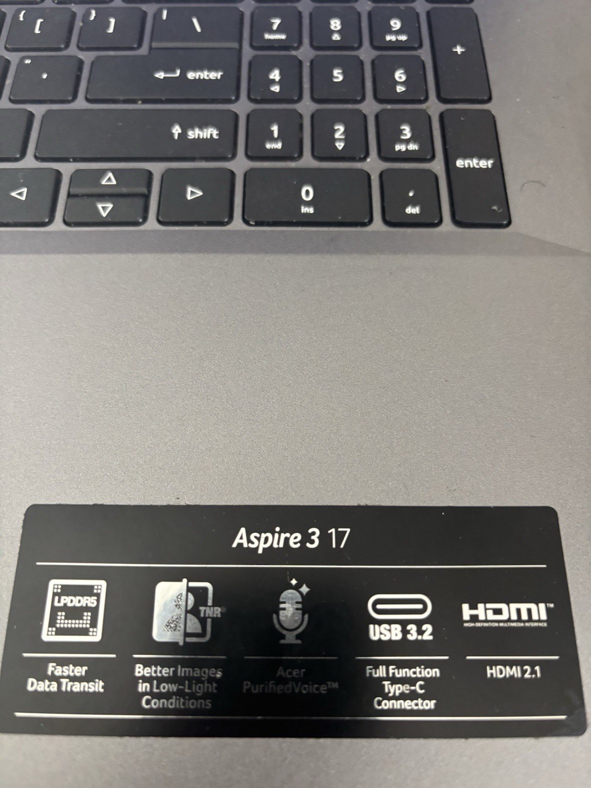 Acer Aspire 3 17.3″ (128GB SSD, Intel Core i3-1115G4, 3GHz, 8GB) Laptop