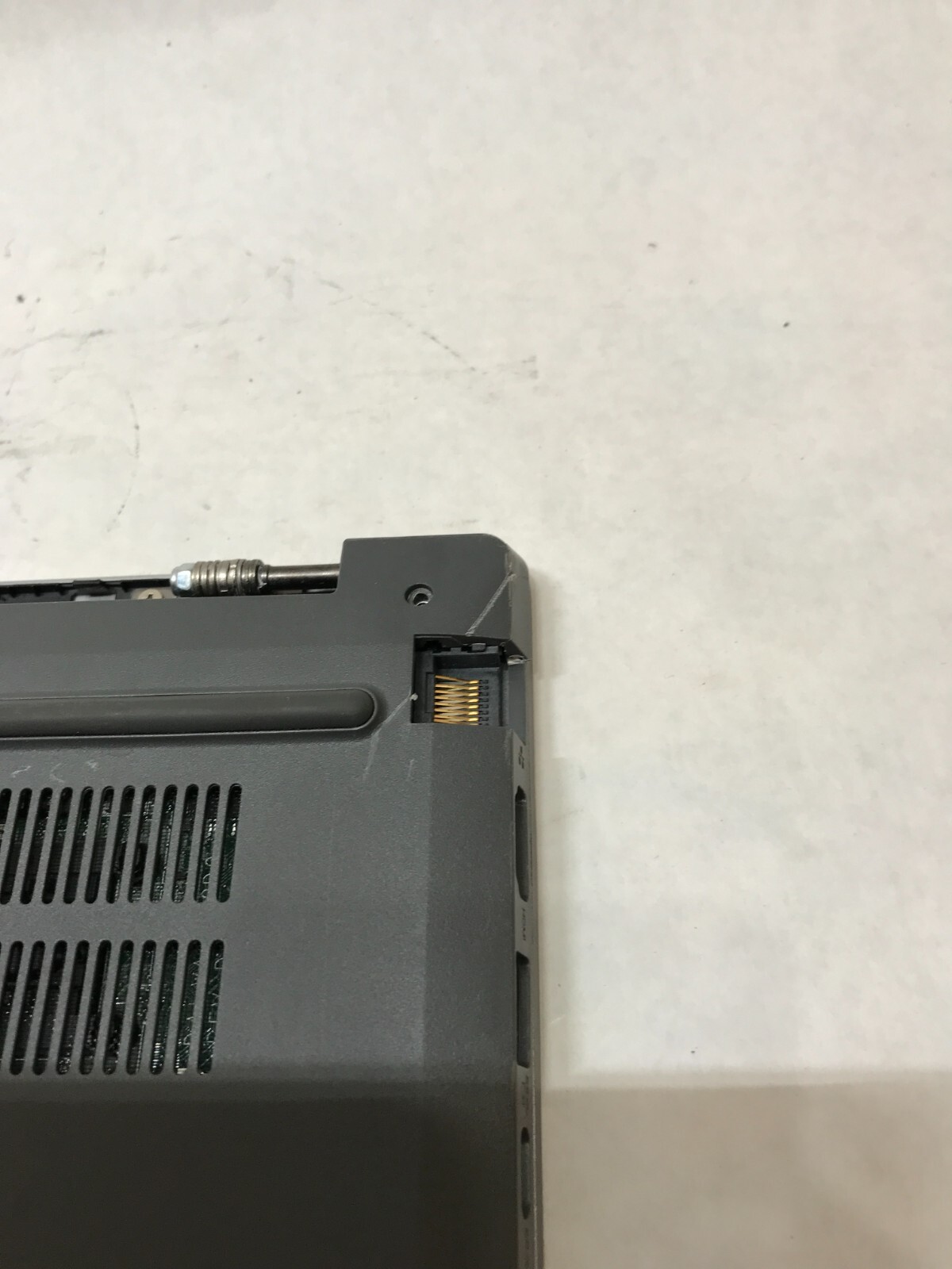 Lenovo ThinkBook 15-IIL 15″ Intel Core i5-1035G1 4GB RAM NO SSD/OS For Parts -DW