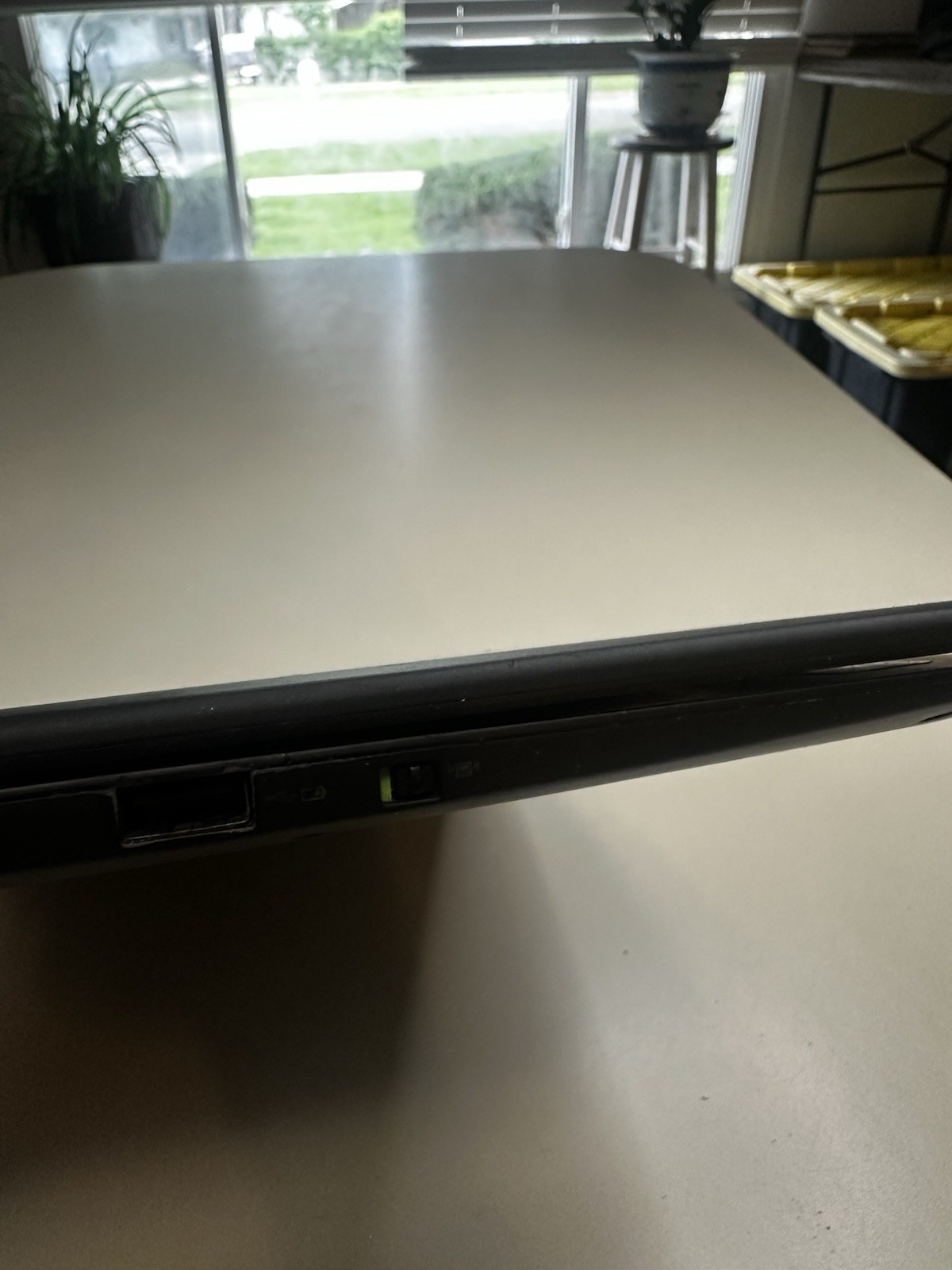 Lenovo ThinkPad X1 Carbon Intel Core i5 vPro. Read