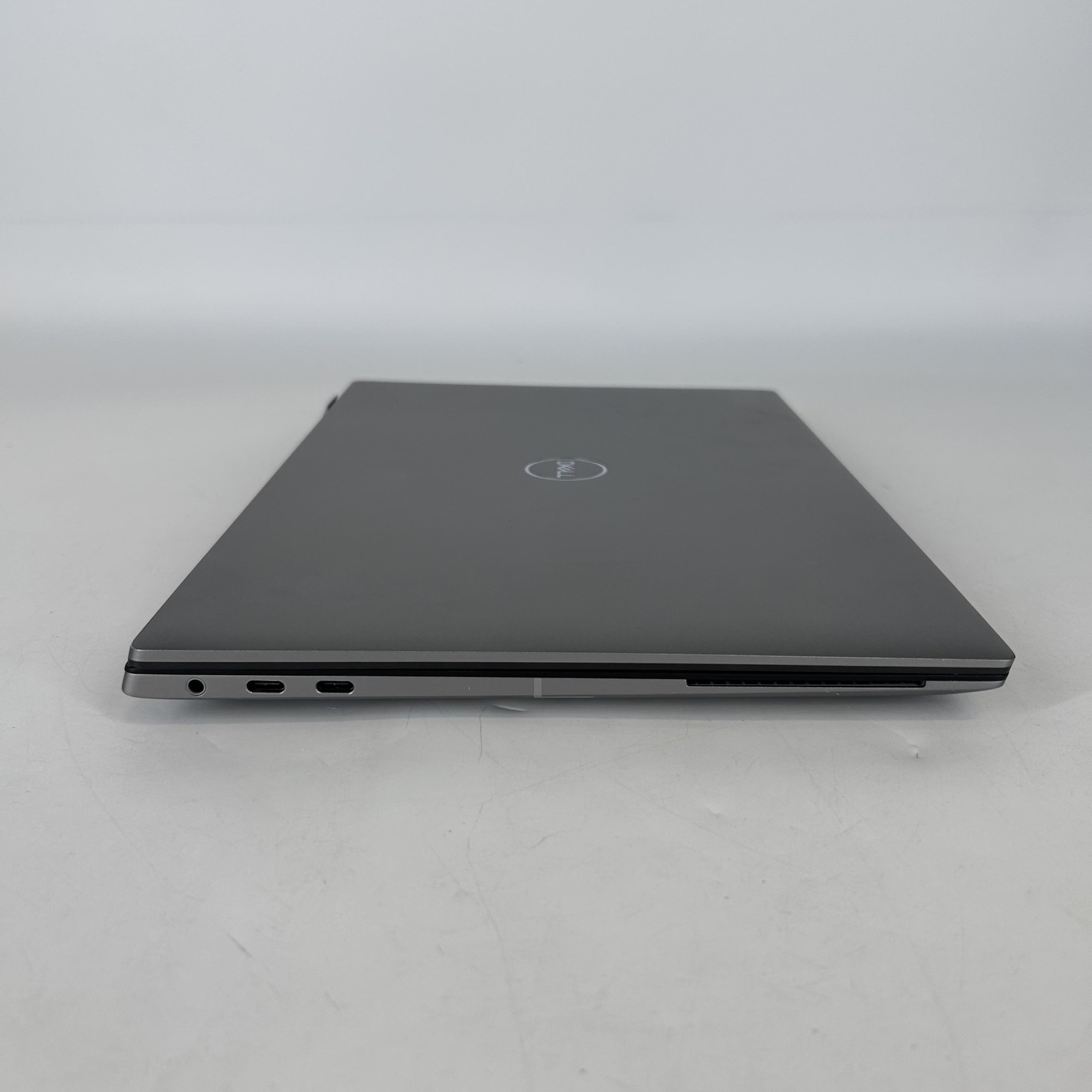Dell Precision 5470 14 QHD+ TOUCH i7-12800H 32GB 1TB SSD RTX A1000 FRAME SPLIT