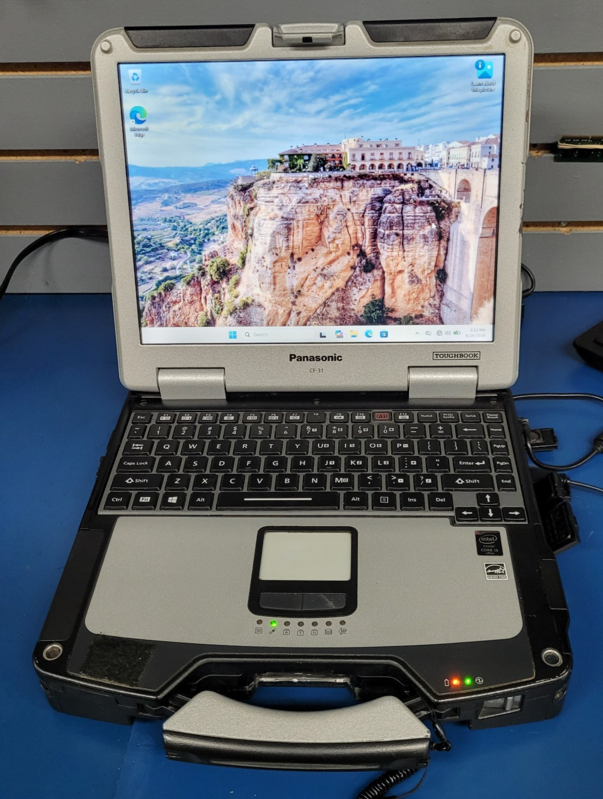 Panasonic Toughbook CF31 i5-5300U 2.30GHz 8GB RAM 256 SSD Windows 11 PRO