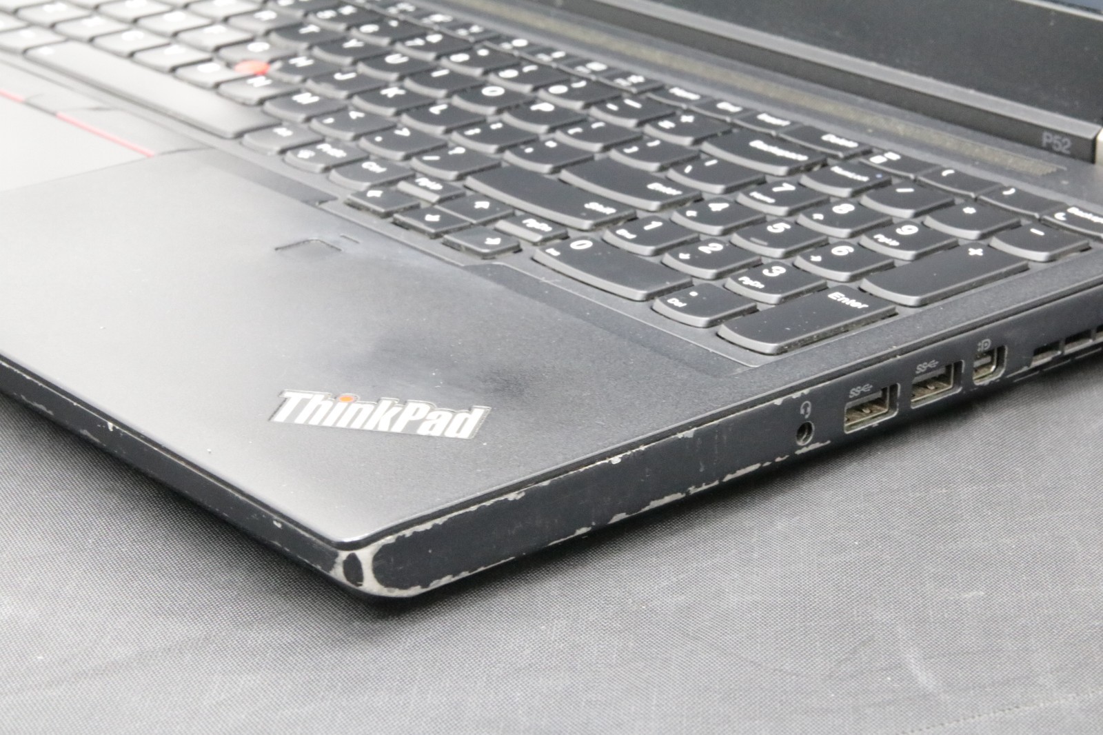 Lenovo ThinkPad P52 – i7-8850H – 16GB, 512GB, Windows 11 +Adapter