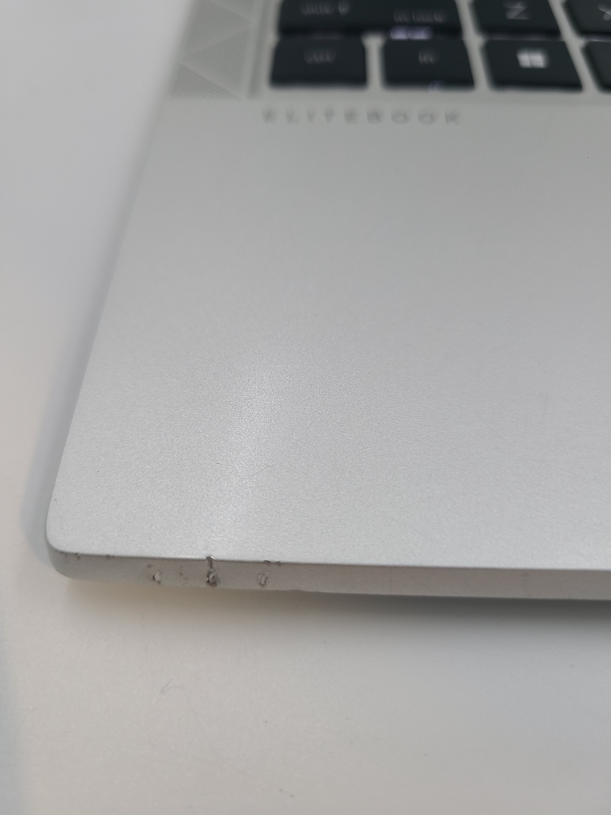 HP EliteBook 840 G8 i7-1165G7 2.70GHz 16GB Ram 512GB SSD Win 11 PRO