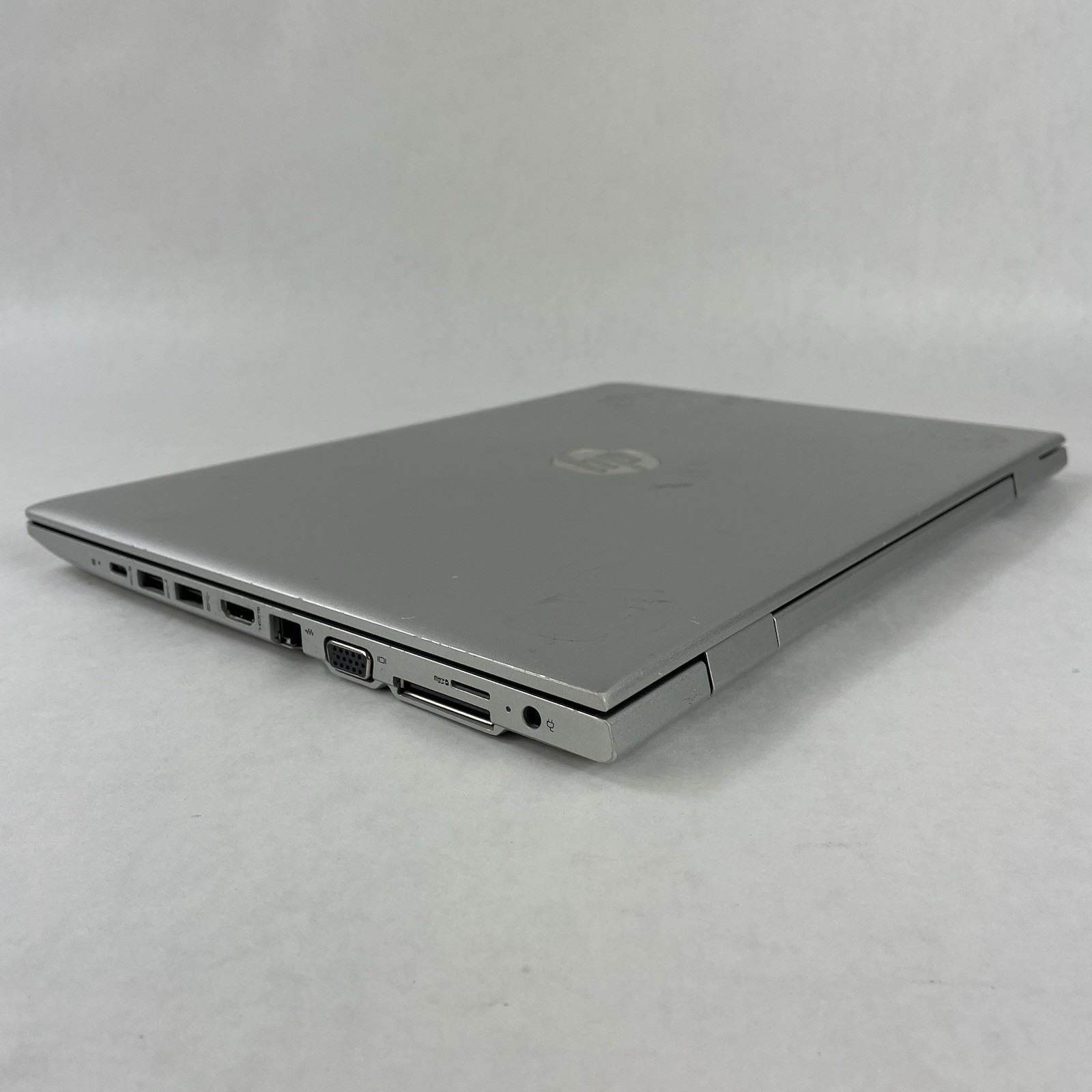 HP ProBook 640 G5 14″ i5-8265U 1.60 GHz 8 GB RAM No SSD No OS – No Camera Cover