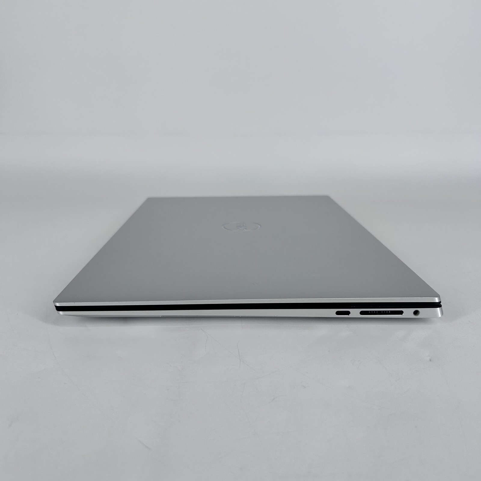 Dell XPS 15 9530 FHD+ 2.4 GHz i7-13700H 16GB 512GB SSD Intel Arc A370M Very Good