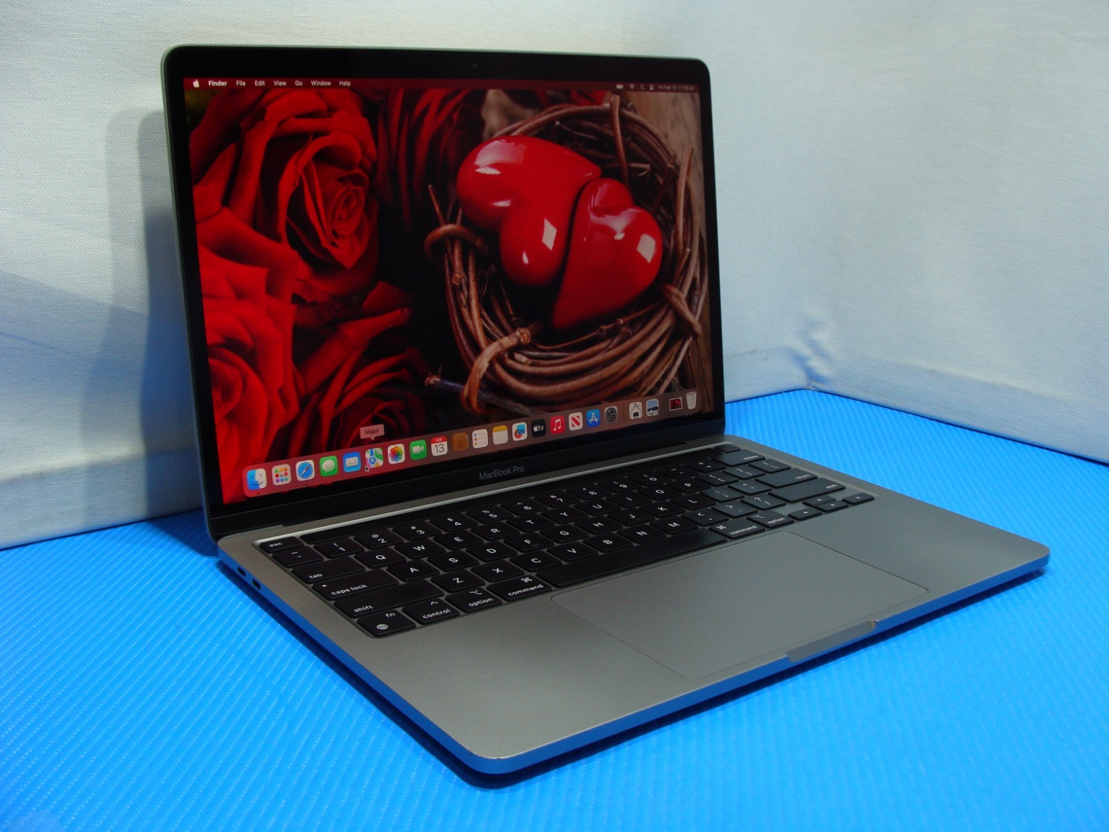 Apple MacBook Pro (2020) 13.3″ A2338 M1 8CPU/8GPU 3.2GHz 16GB 512GB SSD +Charger
