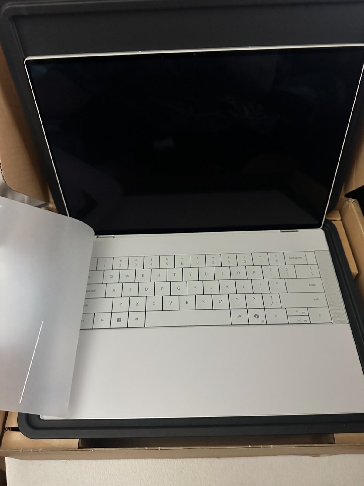 Dell XPS 14.5 DA14250 OLED – Ultra 7 255H RTX 4050 64GB RAM 2TB SSD 3.2K OLED