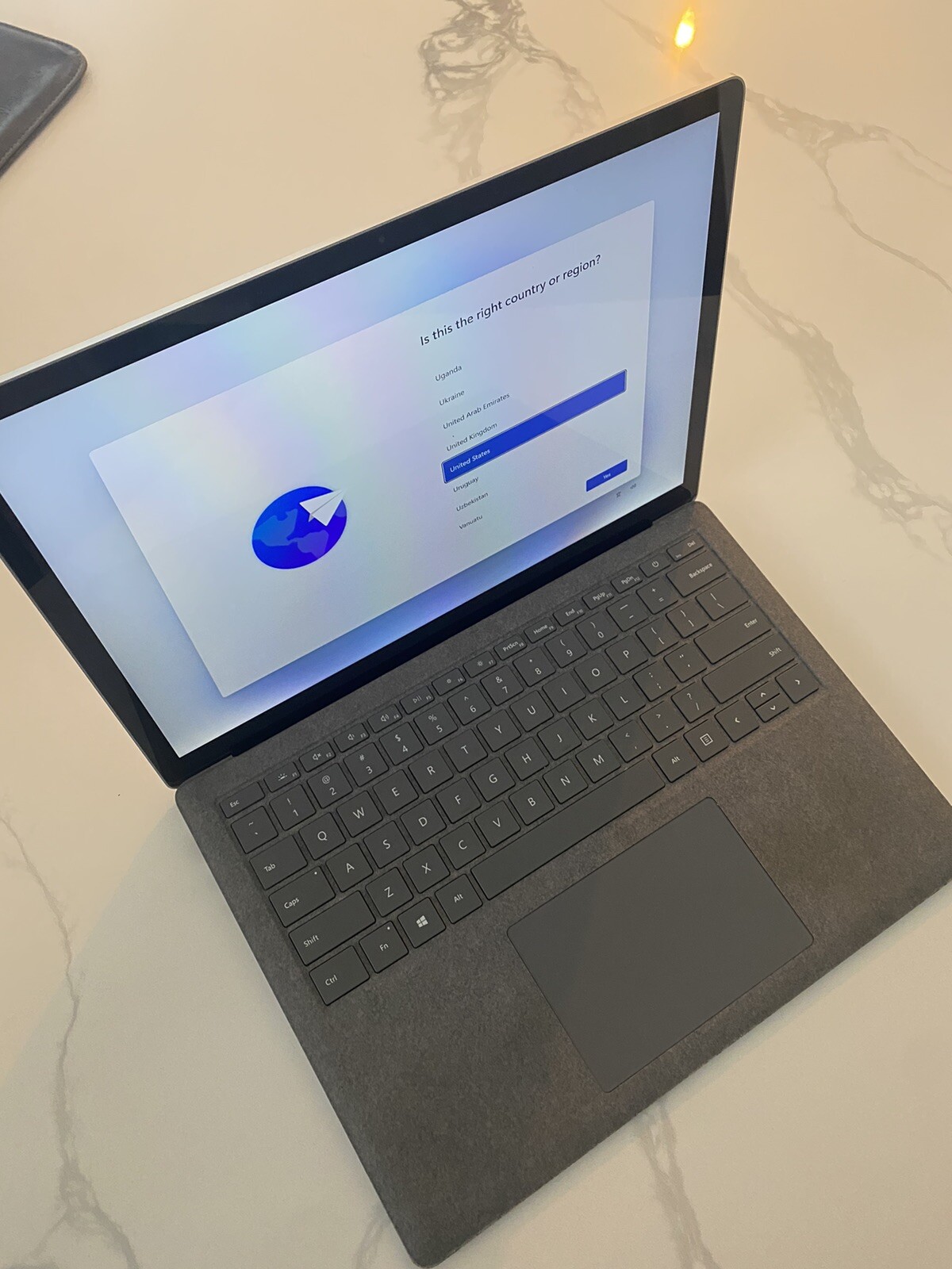 Microsoft Surface Laptop 3 13.5″ (128GB SSD, Intel Core i5 10th Gen., 3.70 GHz,