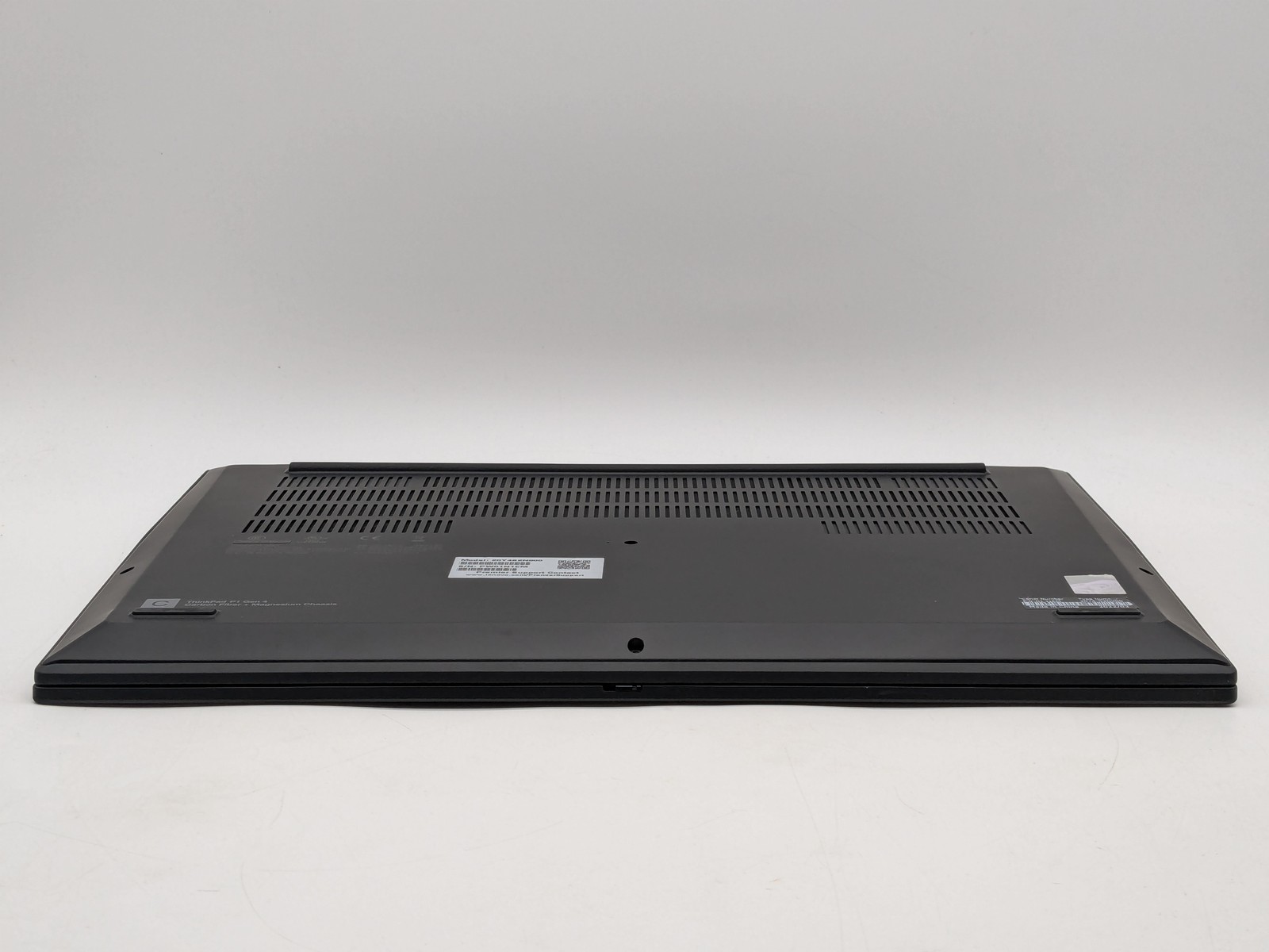 Lenovo ThinkPad P1 Gen 4 16″ WQXGA i9-11950H 32GB 512GB SSD RTX A5000 Win11 Pro