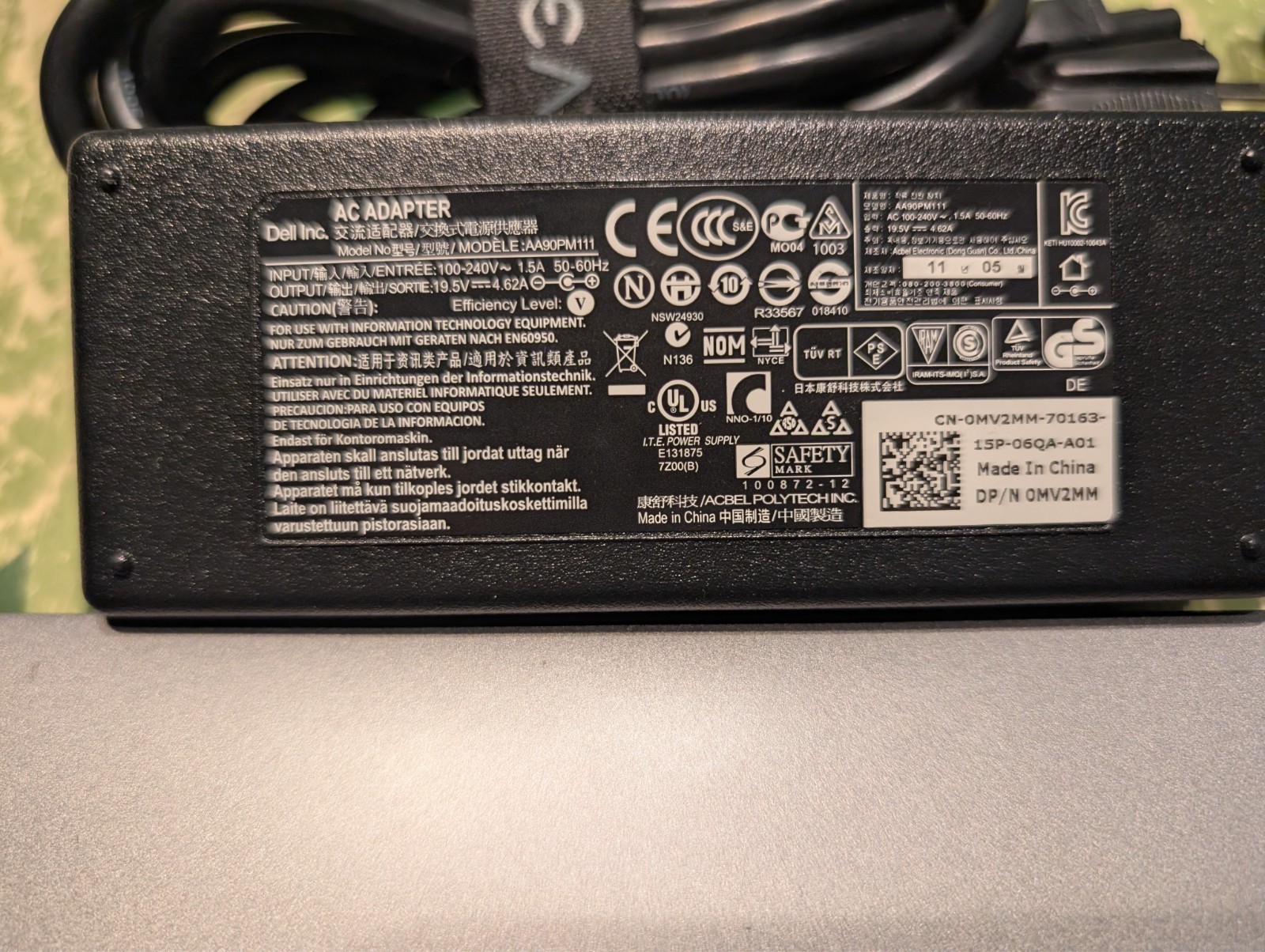 Dell Latitude 5410 14″ Laptop i7-10610U 8GB RAM 256 GB SSD Win11 Pro WIFI BT