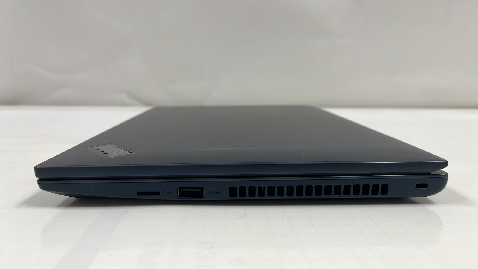 Lenovo ThinkPad C14 Gen 1 i5 Chromebook 14 FHD 8GB 256GB No OS Iris XE