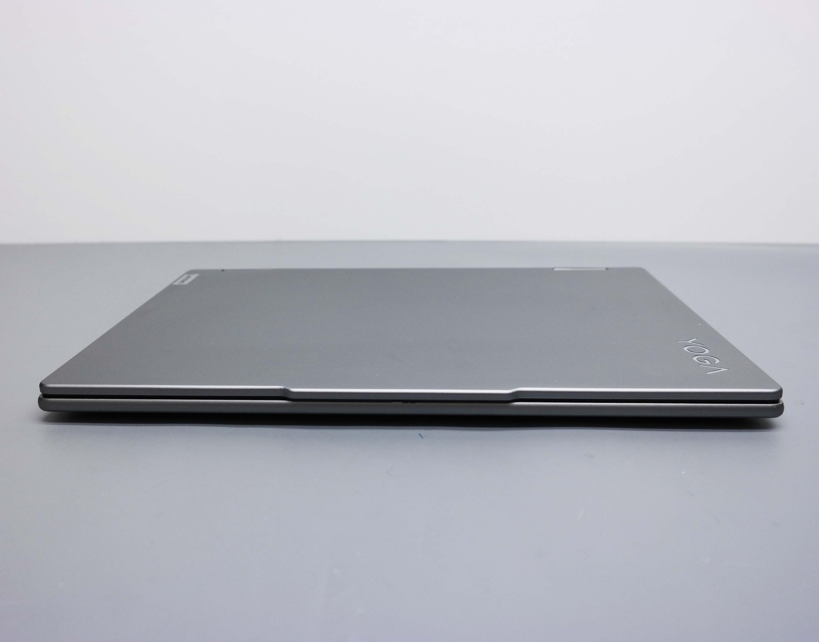 Lenovo Yoga 7 14″ AMD Ryzen 5 8640HS 8GB 512GB SSD