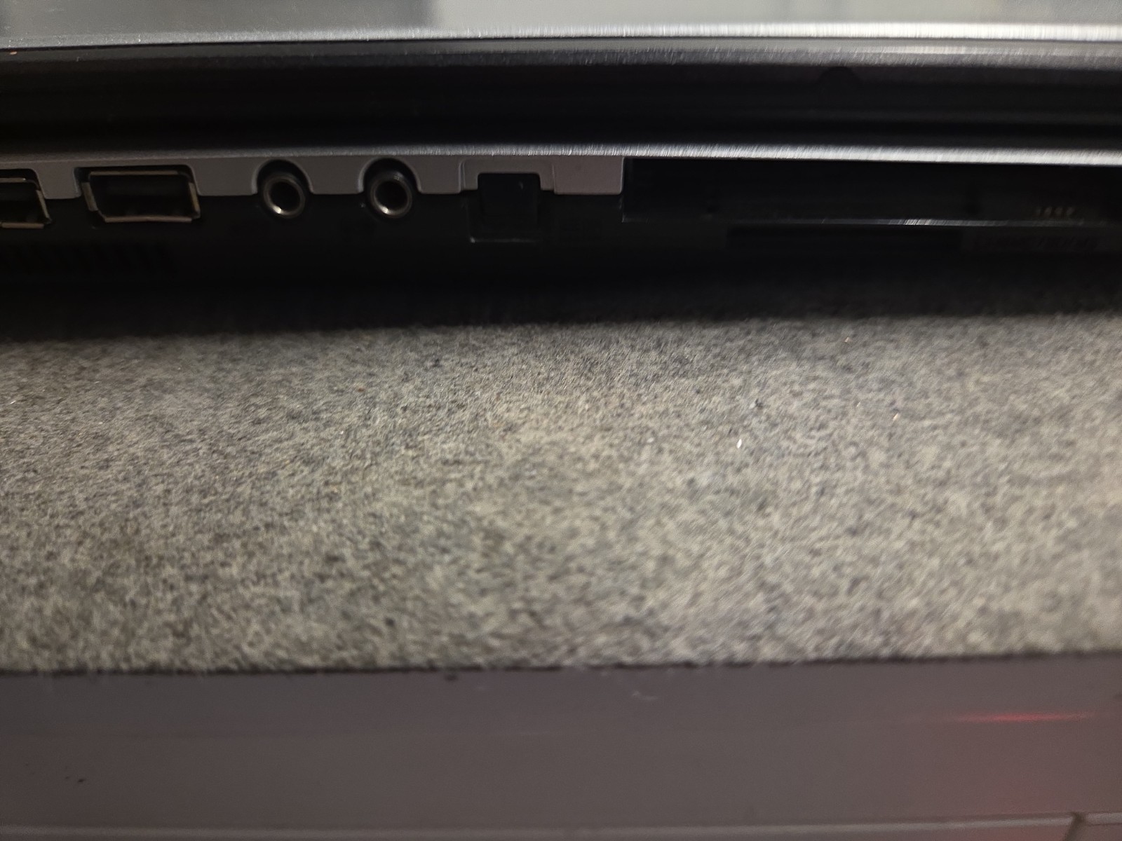 Terra Anima 2100 Retro Laptop Clevo M55V Celeron M BIOS Boots