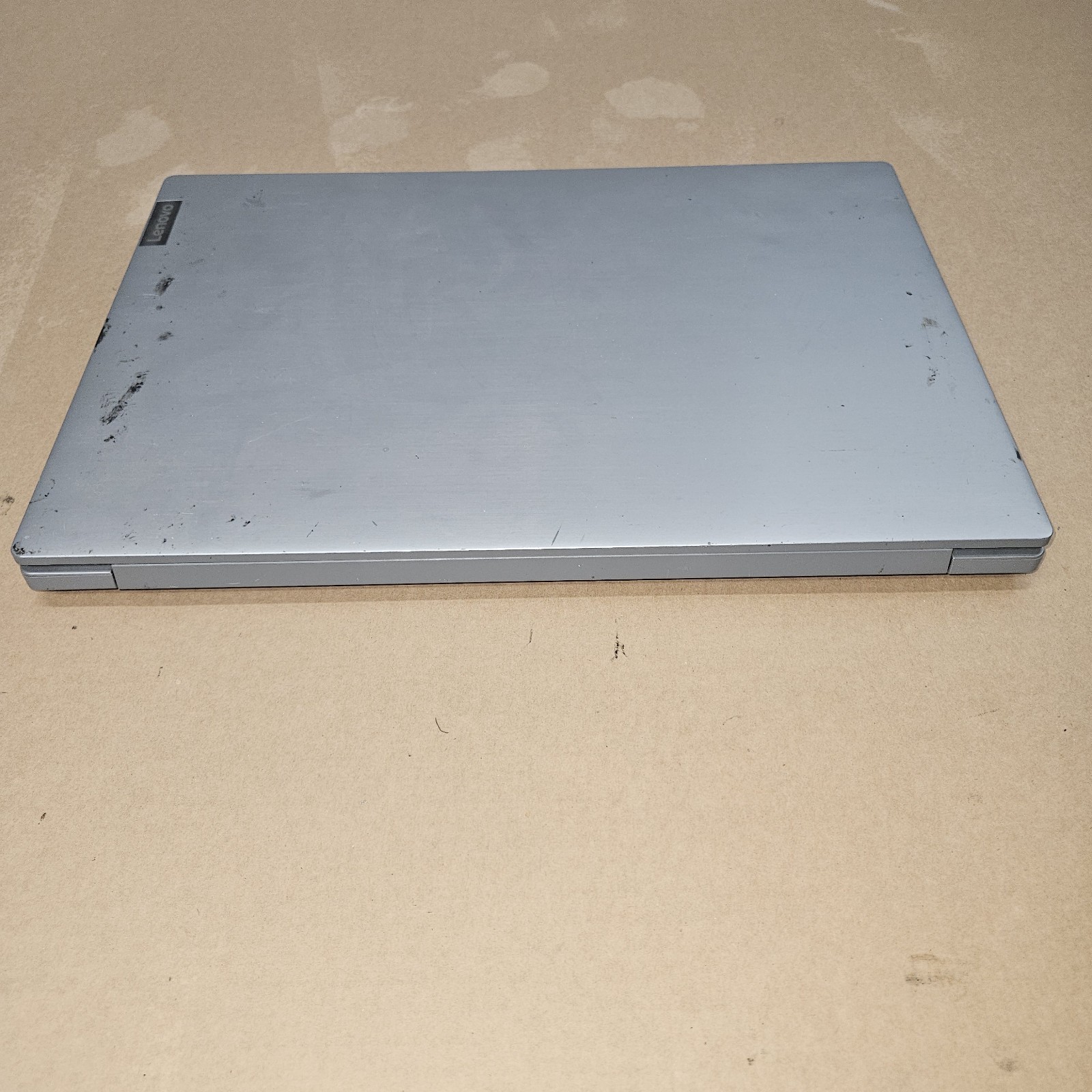 Lenovo IdeaPad 330-17IKB 17.3″ i3-8130U 8th Gen FOR PARTS NO RAM/HDD BAD SCREEN