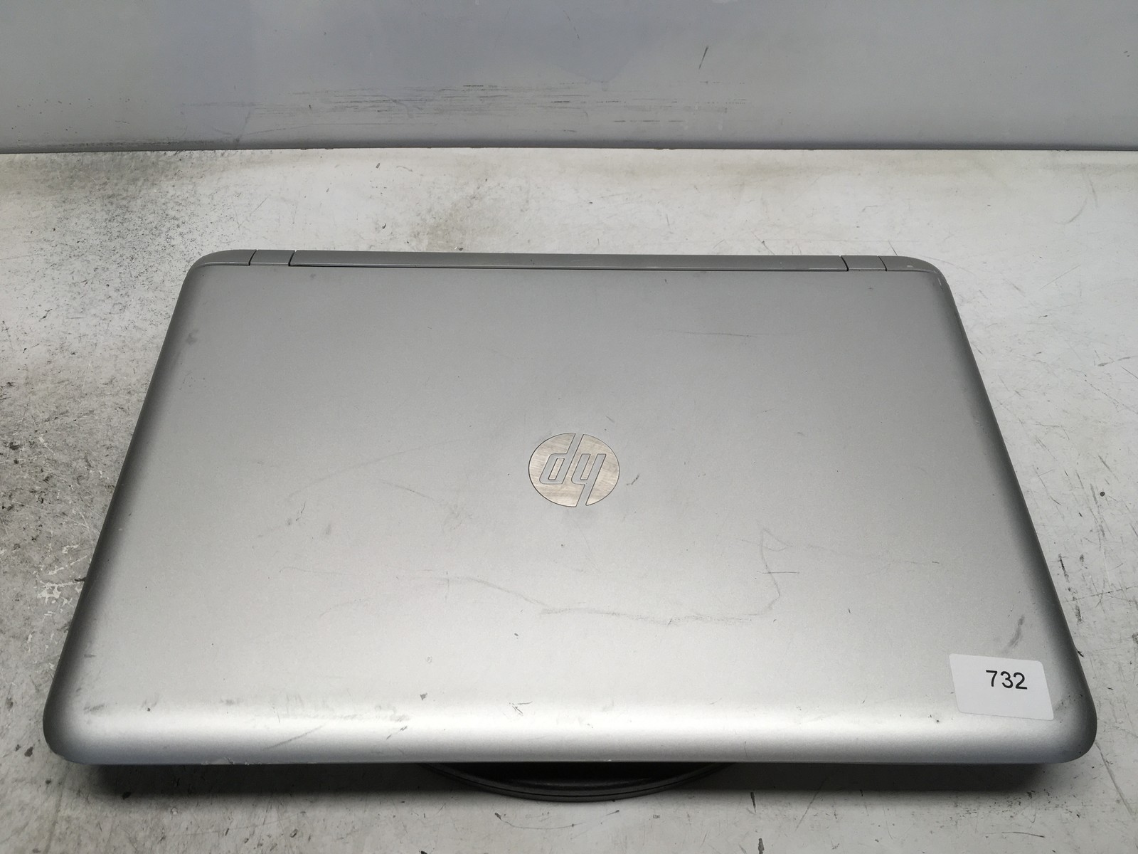 HP Pavilion 17-G121WM AMD A10-8700P 1800MHz 8 GB NO HDD No Batt