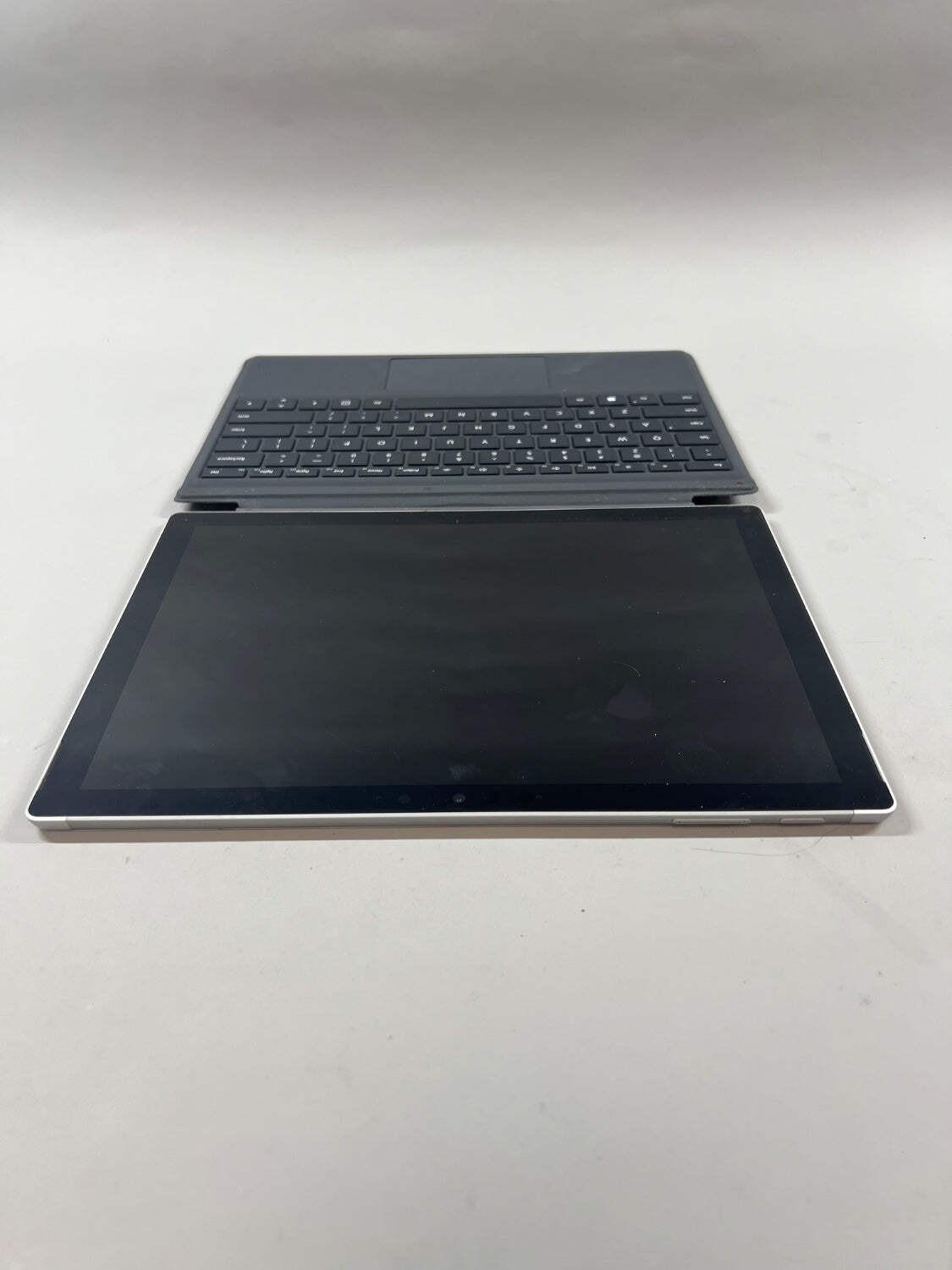 Microsoft Surface Pro 7+ 1960 12.3″ i3-1115G4 3.0GHz 16GB RAM 128GB SSD