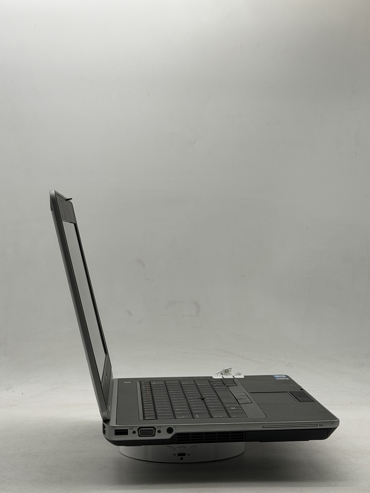 Dell Latitude E6430 (i5-3320M) 13.9in 4GB 320GB – NO OS| Please Read*