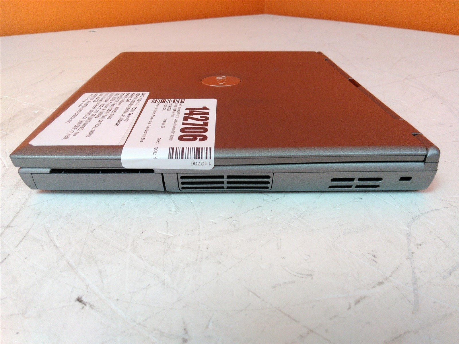 Dell Latitude D400 12.1″ Laptop Pentium M 1.40GHz 512MB 10GB No PSU