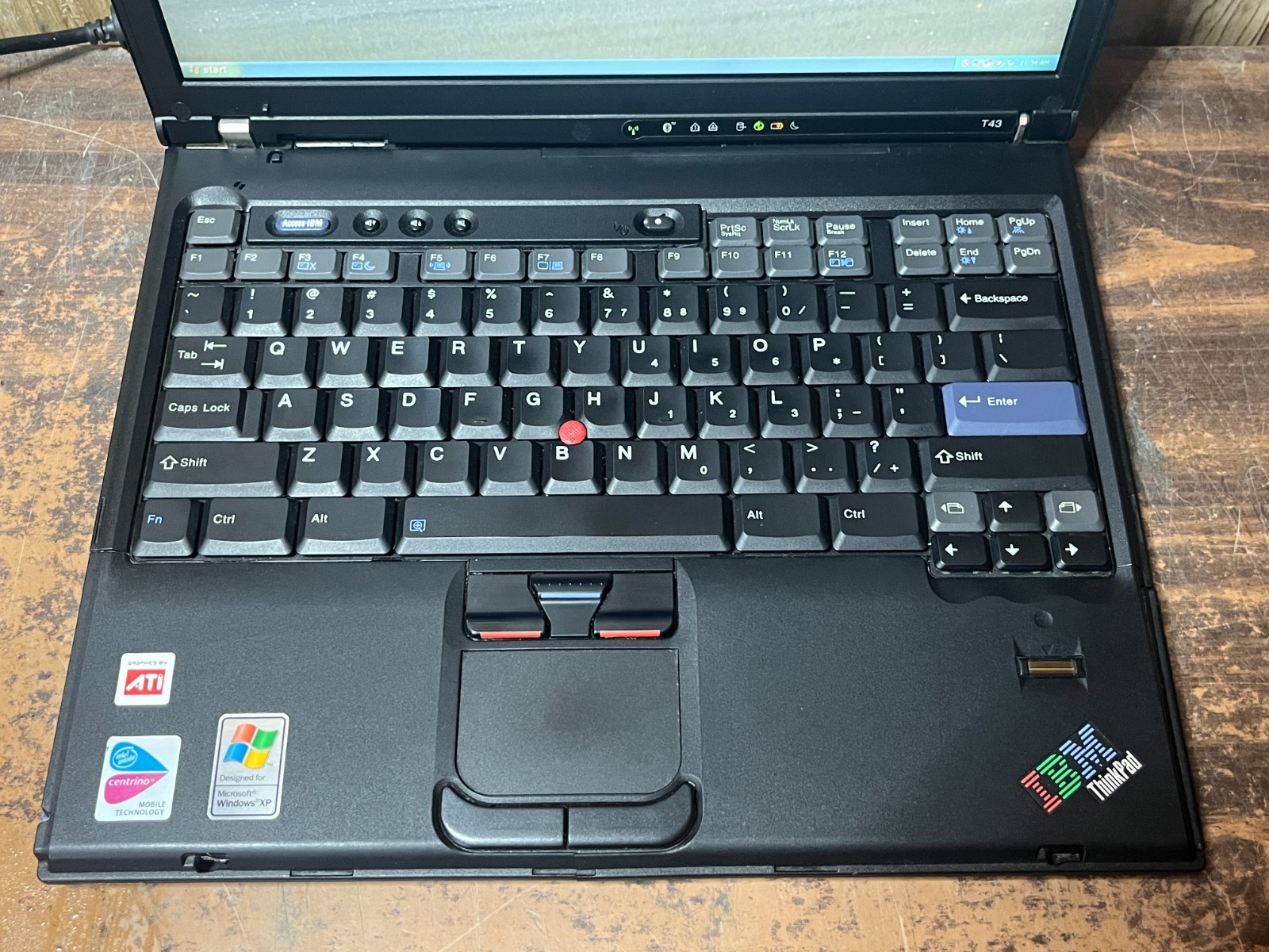 IBM Thinkpad T43 14″ XP PRO COLLECTOR Retro Vintage Laptop Intel ATI X300 SXGA+