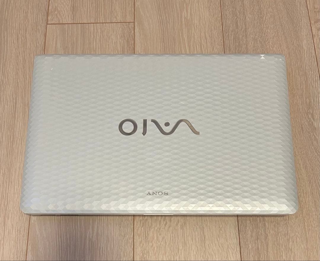Sony VAIO VPCEH29FJ Windows 10 Home 64bit.20H2 Core i7-2670QM White Used